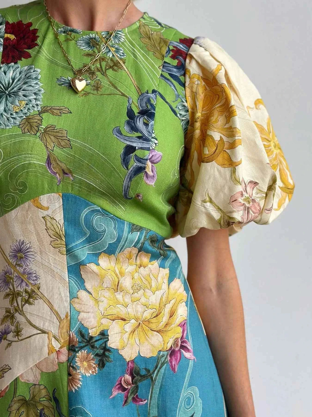 Printed Round Neck Puff Sleeve Dress b191f621aa1d456e86d94b90a0c96b9d-Max-Origin