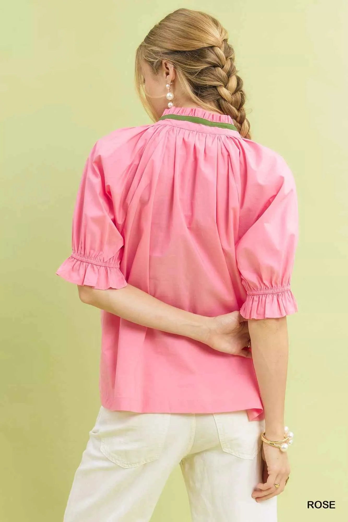 Umgee Embroidered Floral Top with Contrast Trim b20f8989-3d2d-4f45-b8f8-8b6e69797759-Max-Origin