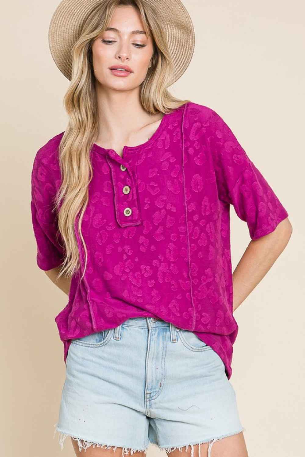 BOMBOM At The Fair Animal Textured Top b23404c6624744c9a9f20e1be393d6f3-Max
