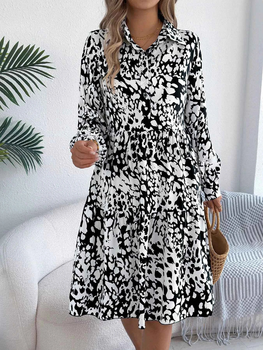 Printed Collared Neck Long Sleeve Dress b241215e02e54515be43b13758776a3b-Max-Origin