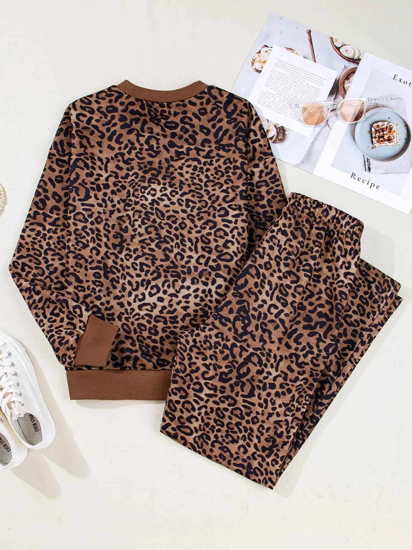 Leopard Print Contrast Trim Long Sleeve Top and Pants Set b26fe68a2c1e4e57be8ba1898dfcdded-Max-Origin