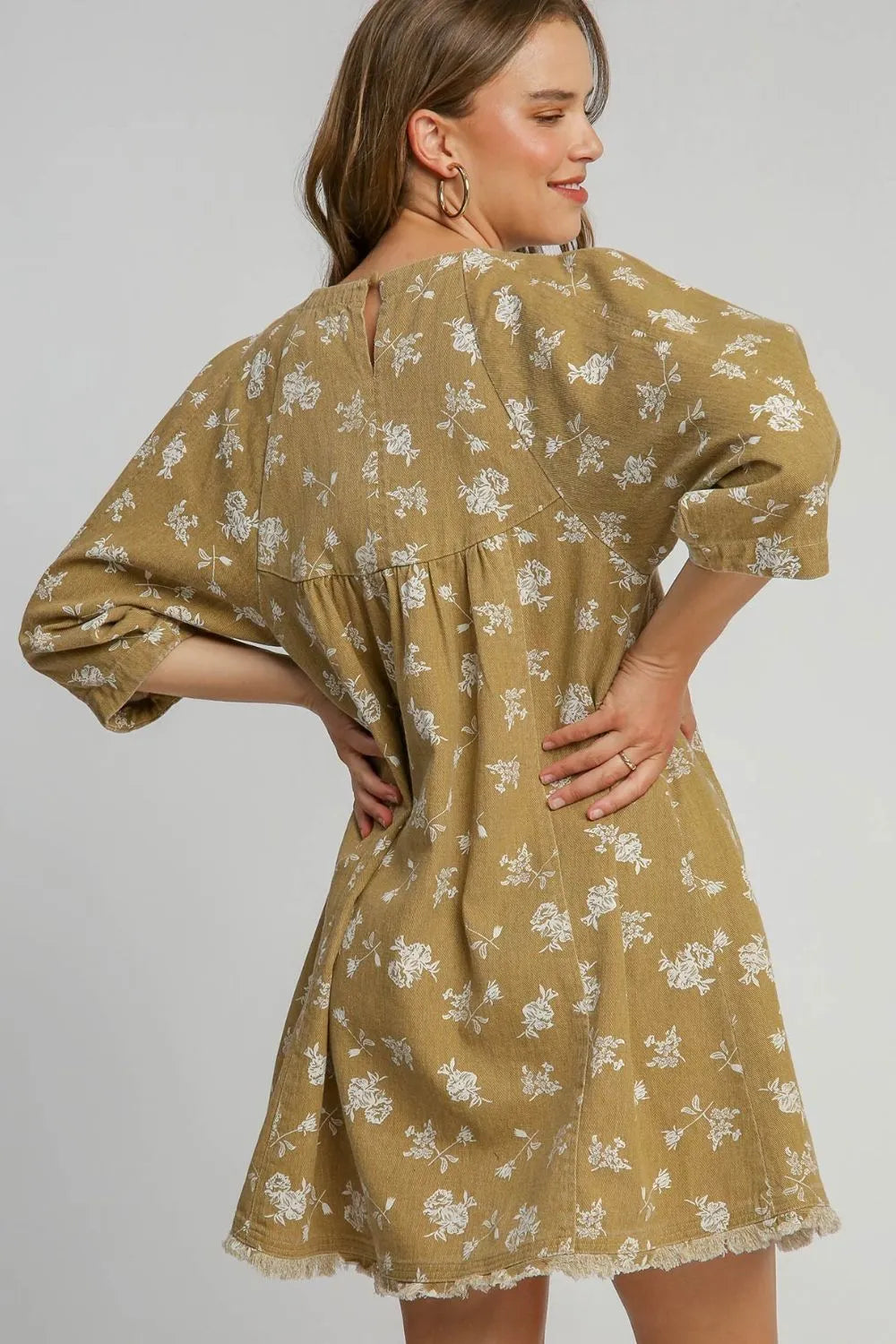 Umgee Raw Hem Floral Print Round Neck Denim Dress b2e48001-19f0-4497-b742-8c3ba68abfba-Max
