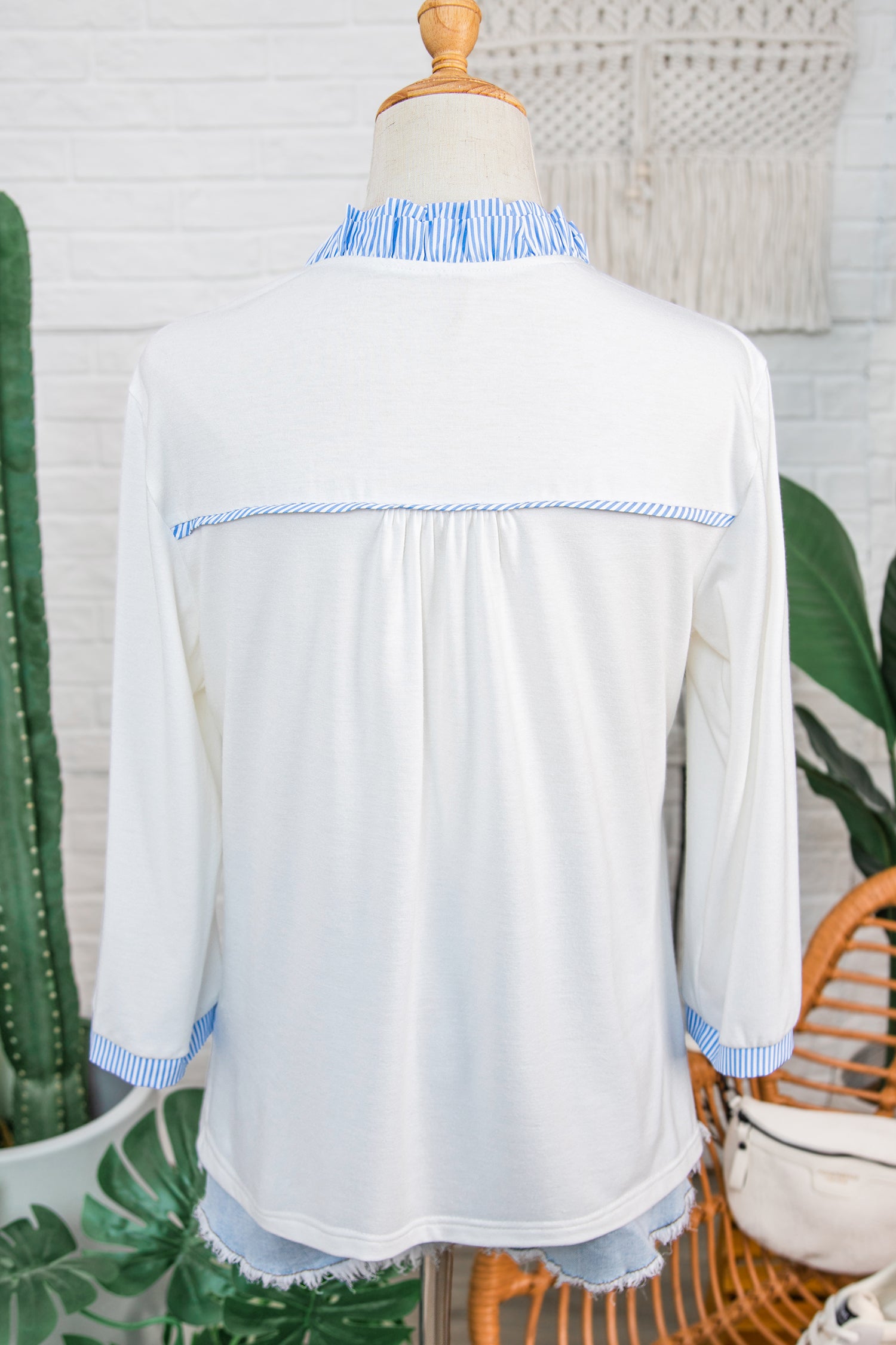 White Striped Patchwork V Neck 3/4 Sleeve Blouse b30587aa37e2b349