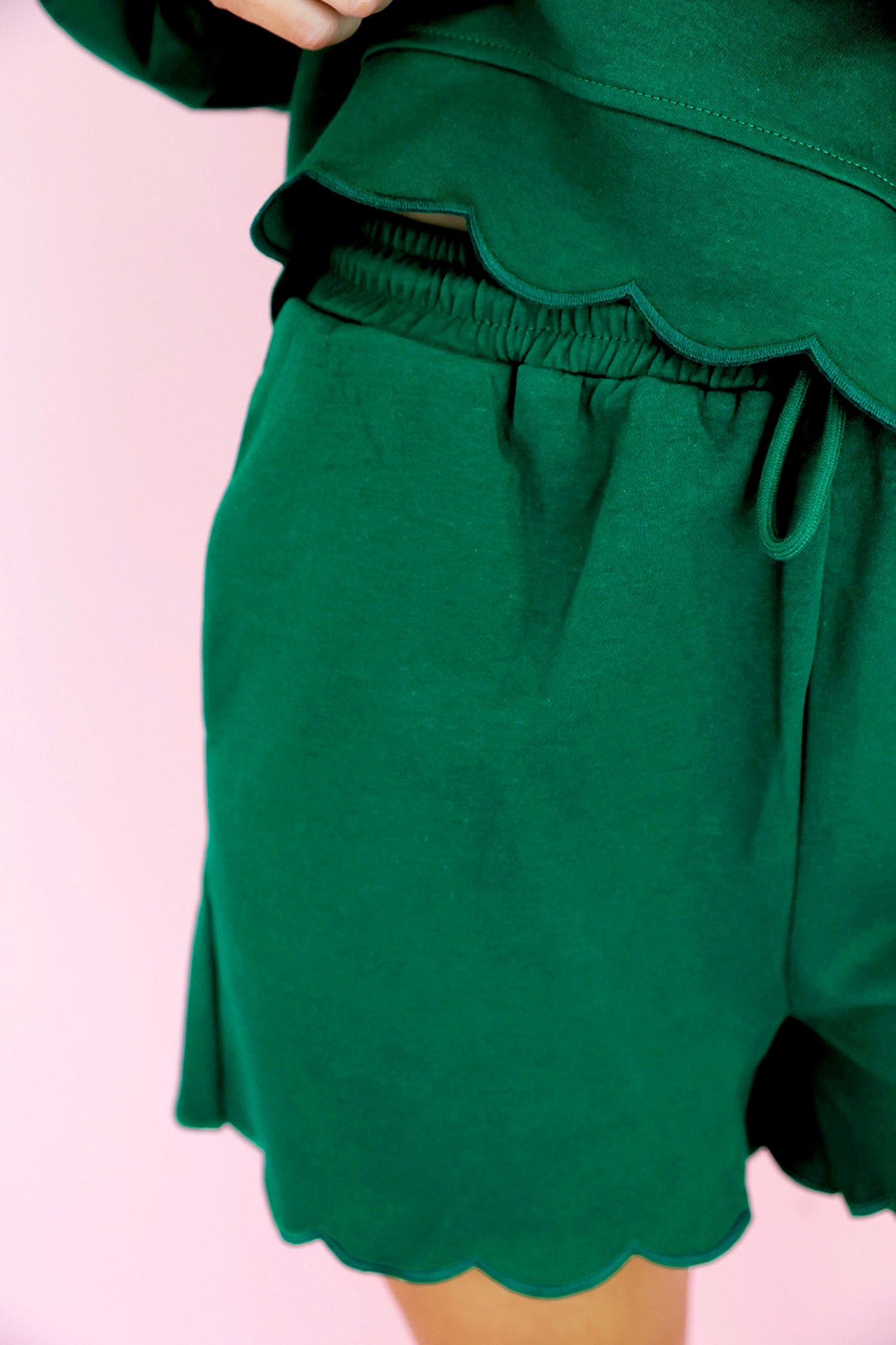 Blackish Green Embroidered Scallop Trim Half Button Pullover Casual Shorts Set b33e543c8f07fc71