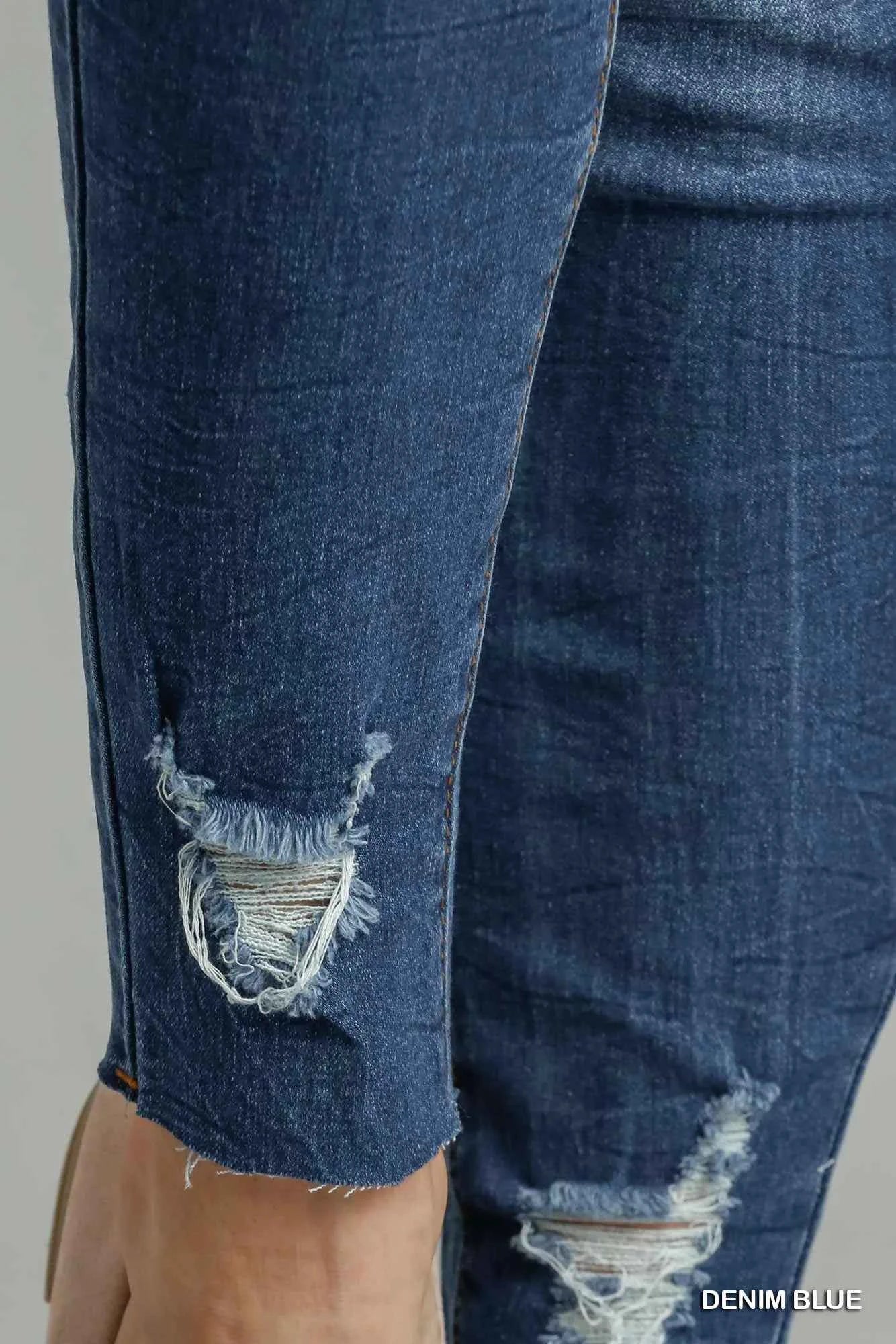 Umgee Distressed Skinny Jeans with Pockets b38bbef5-f781-46a1-8d80-2428aa68fca6-Max-Origin