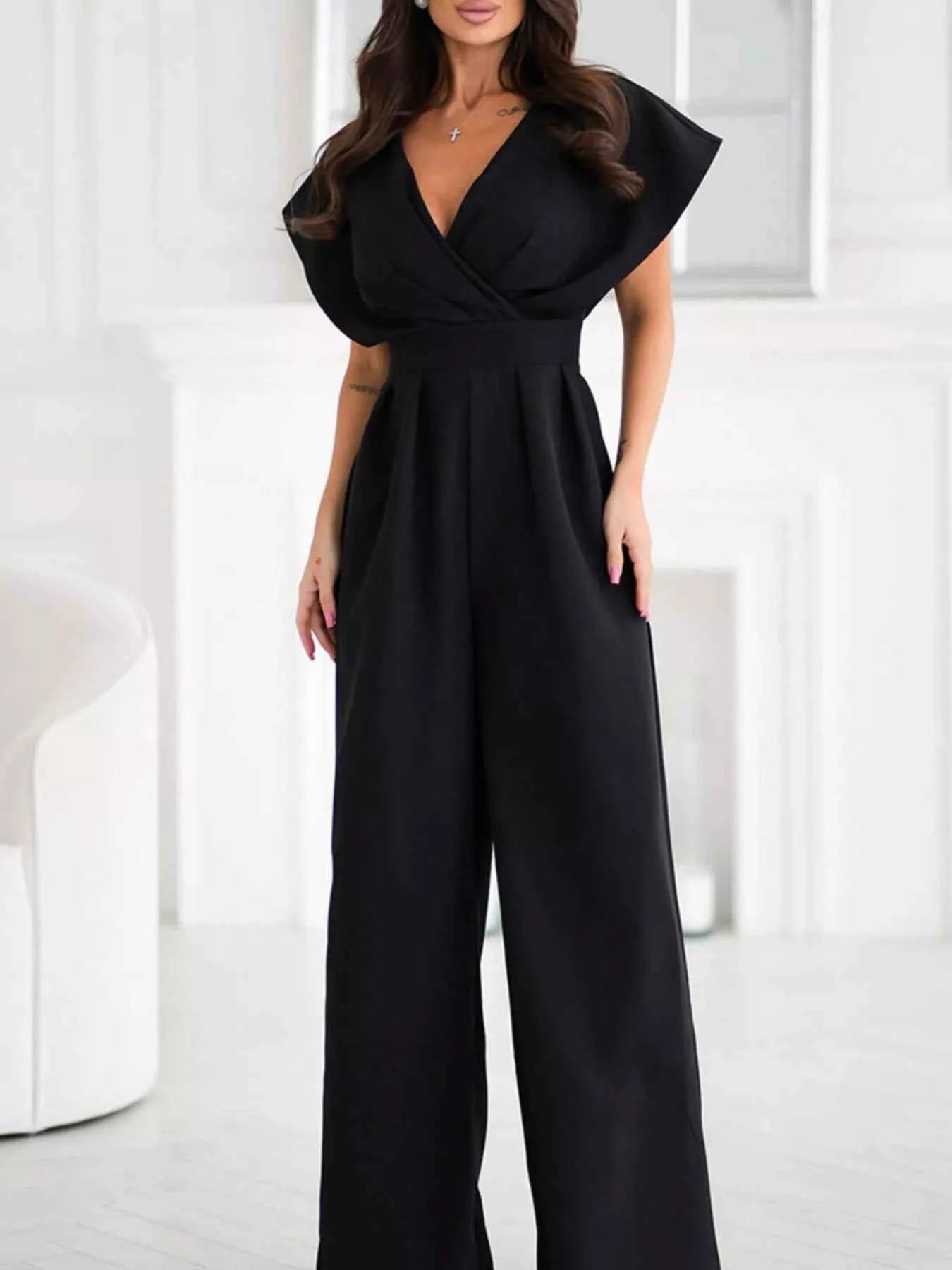 Surplice Wide Leg Jumpsuit b3d7befb-ef65-4a85-97a7-e8fc4a7dc56e-Max-Origin