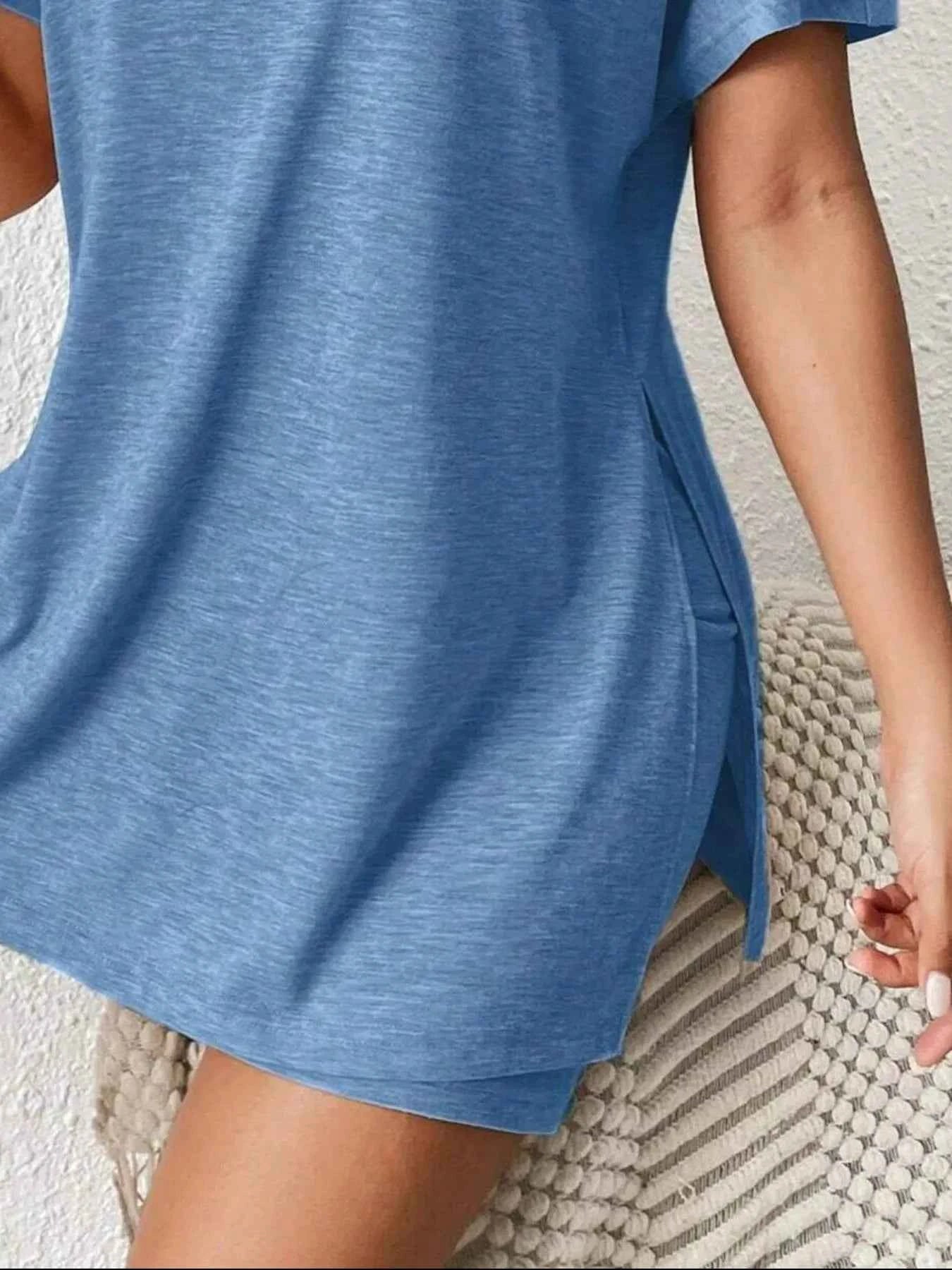 Casual Round Neck T-Shirt and Shorts Set b400b47c-2628-472d-a5ec-50574c2a237b-Max-Origin