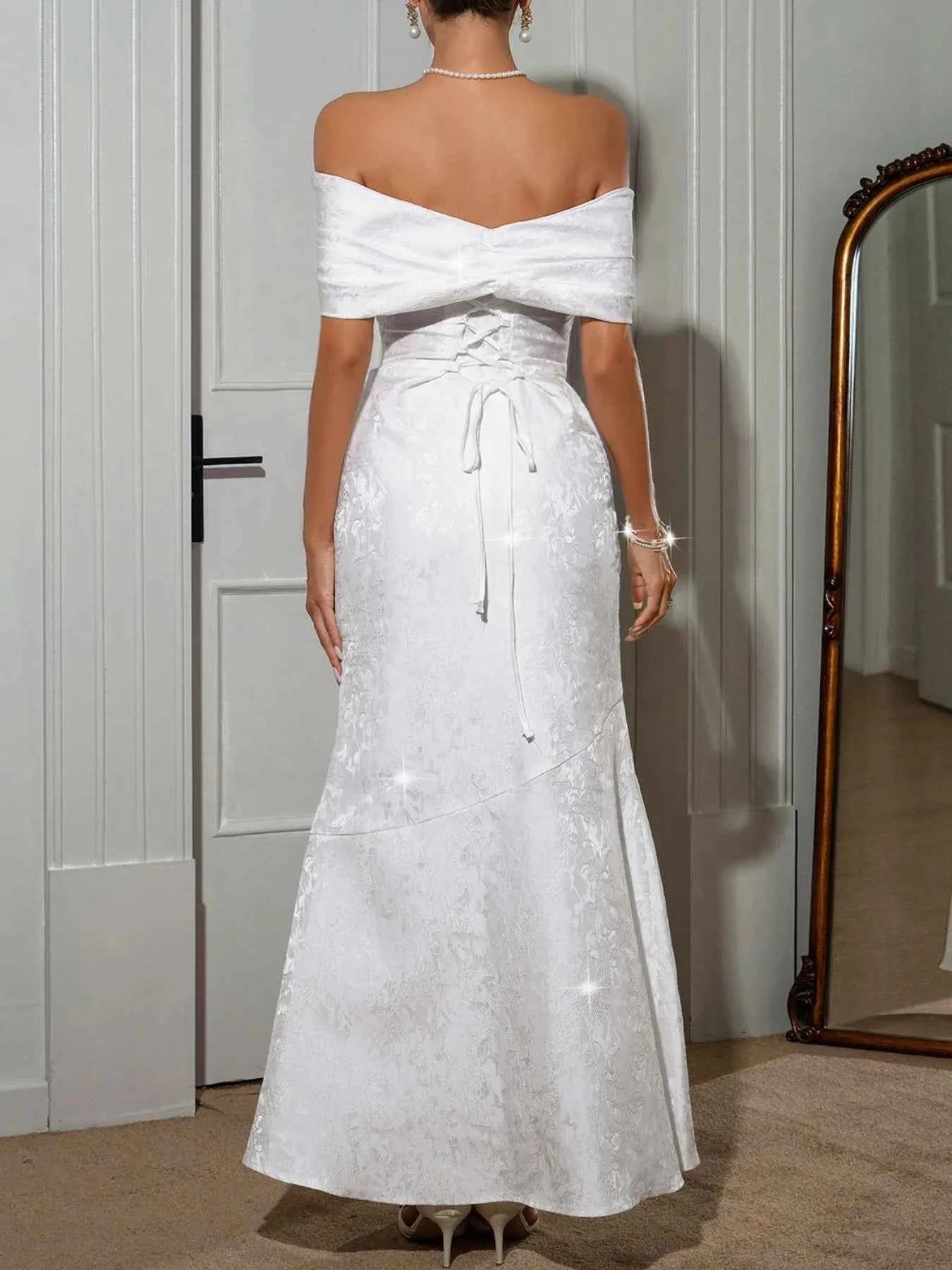 Bow Off-Shoulder Maxi Dress b41f99f9-abea-4338-a122-adddcf067b0c-Max-Origin
