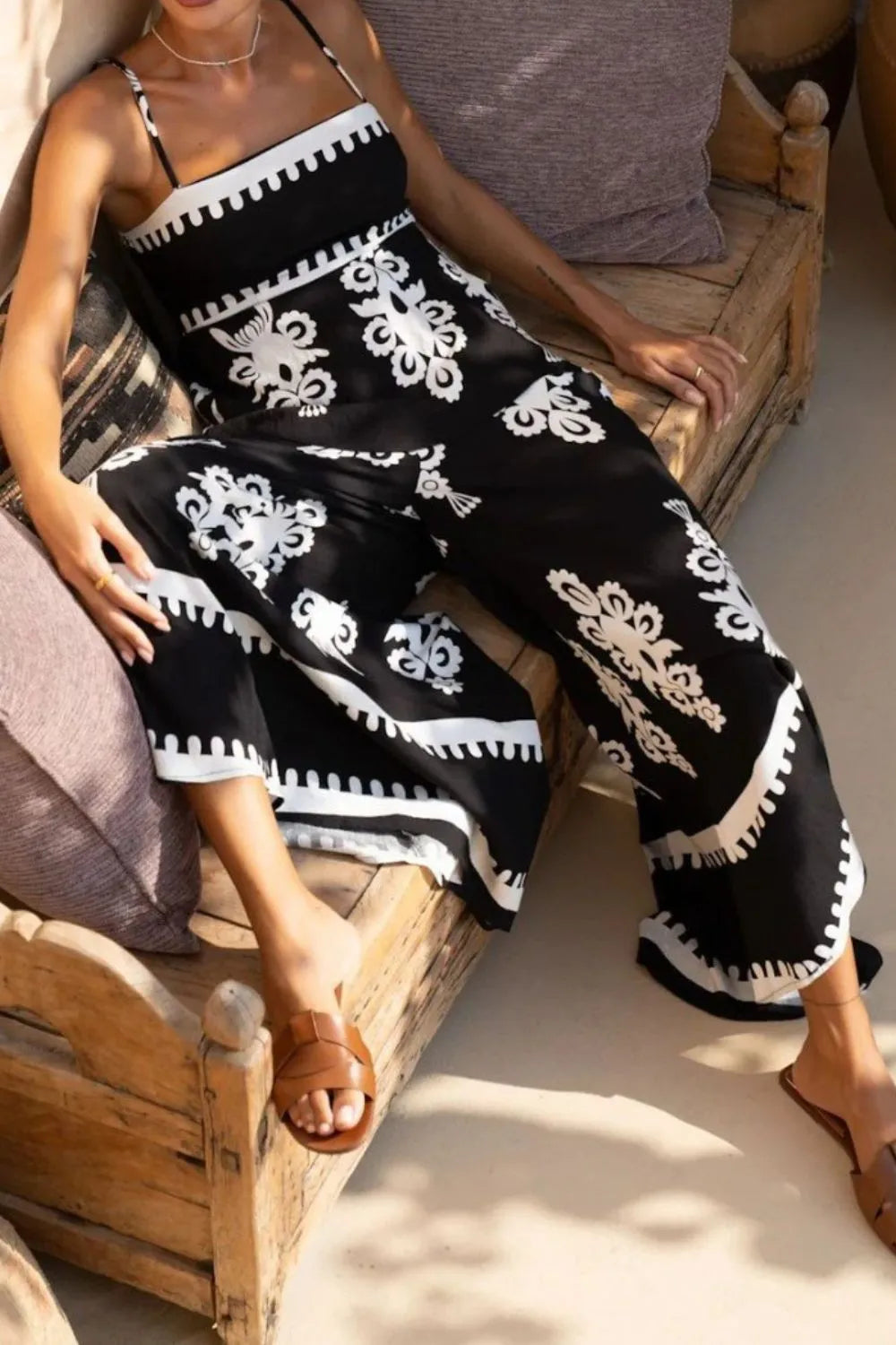 Printed Square Neck Cami and Wide Leg Pants Set b44d6f36-a4cd-41de-b1ac-180aee203392-Max-Origin
