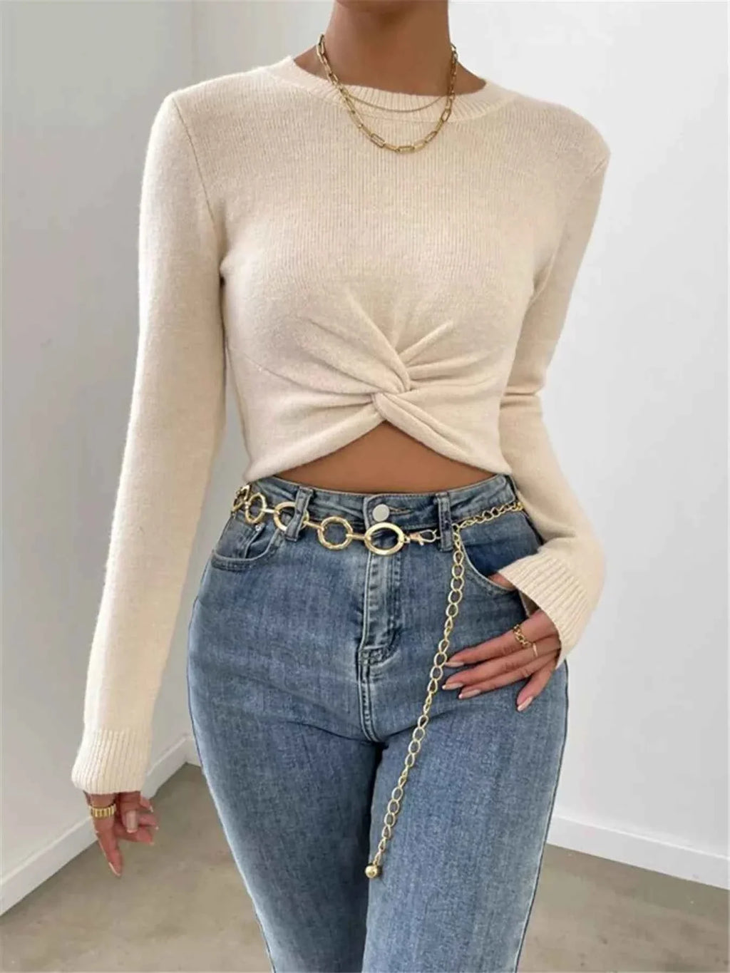Twisted Front Cropped Knit Top b48d1dd28e0b458baadac90b817b8c20-Max-Origin