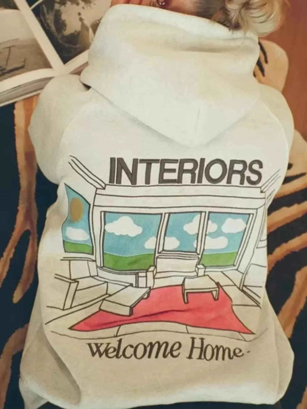 Sunrise Graphic Drawstring Hoodie b4d178ab-9284-48a7-96ea-1676fa21dc8e-Max-Origin