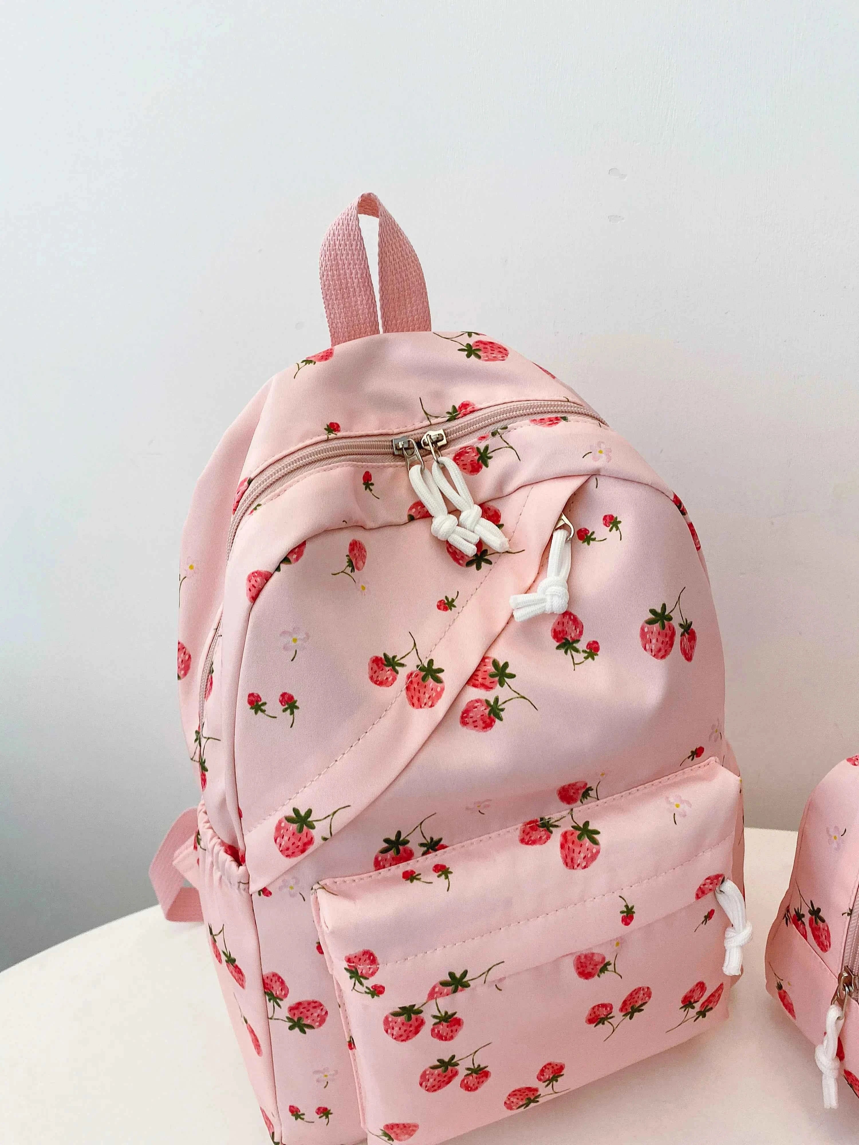 3-Piece Strawberry Print Canvas Bag Set b4ef2b021a0146e8bdd0b78274f64942-Max-Origin