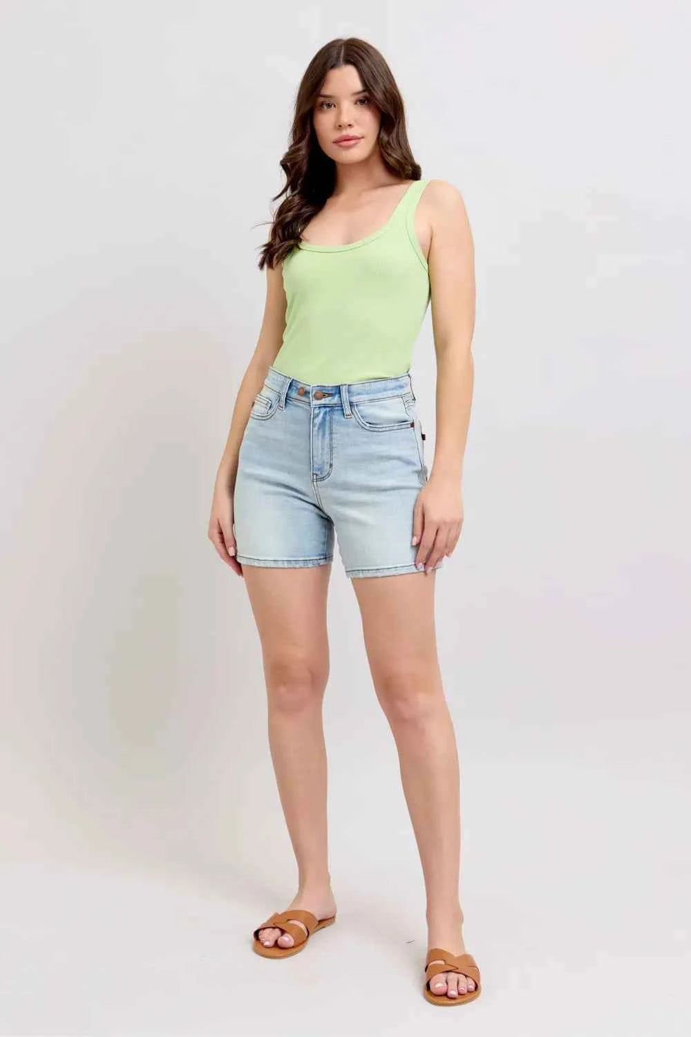 Full Size 2 Button Denim Shorts with Pockets Plus Size b5008715-0970-4496-9427-601a7ff03c0b-Max