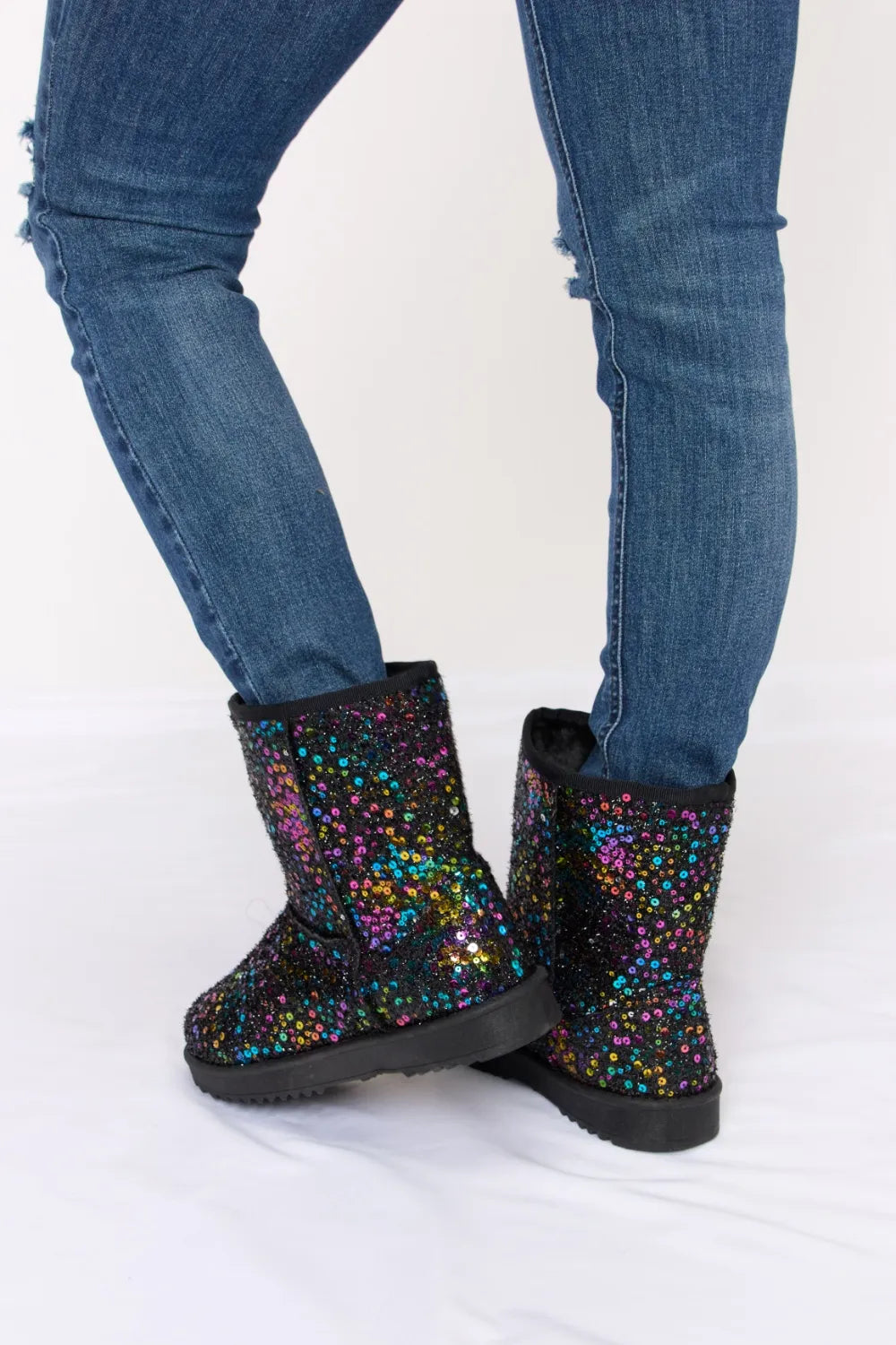 Forever Link Sequin Thermal Flat Boots b5147a33-7edf-4ff7-ba3a-e2d8e1160821-Max