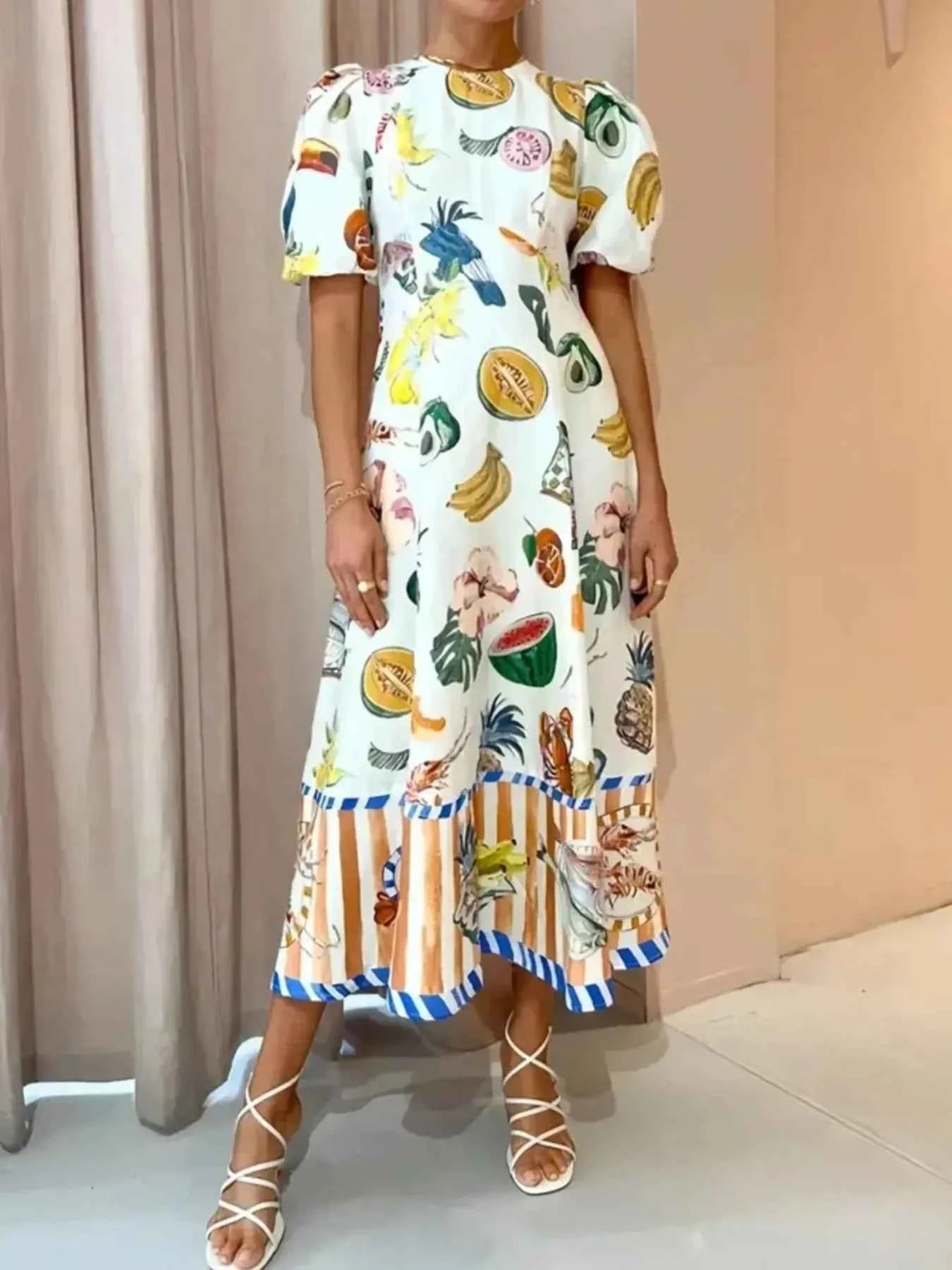 Printed Round Neck Puff Sleeve Dress b58a0494-331e-4330-b8c8-de2e5d769287-Max-Origin