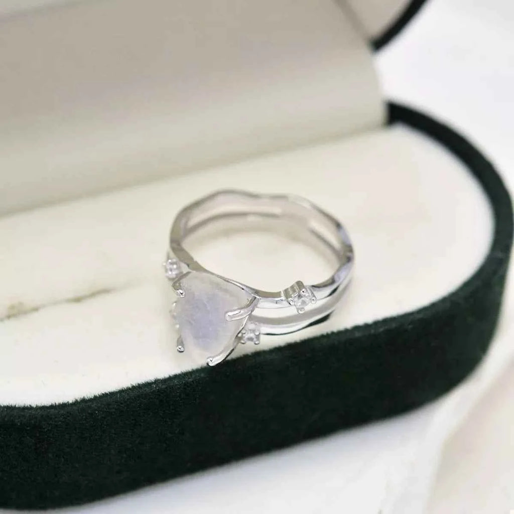 925 Sterling Silver Geometric Ring b59f20f0-5a79-4a07-9180-548dc6483b09-Max-Origin