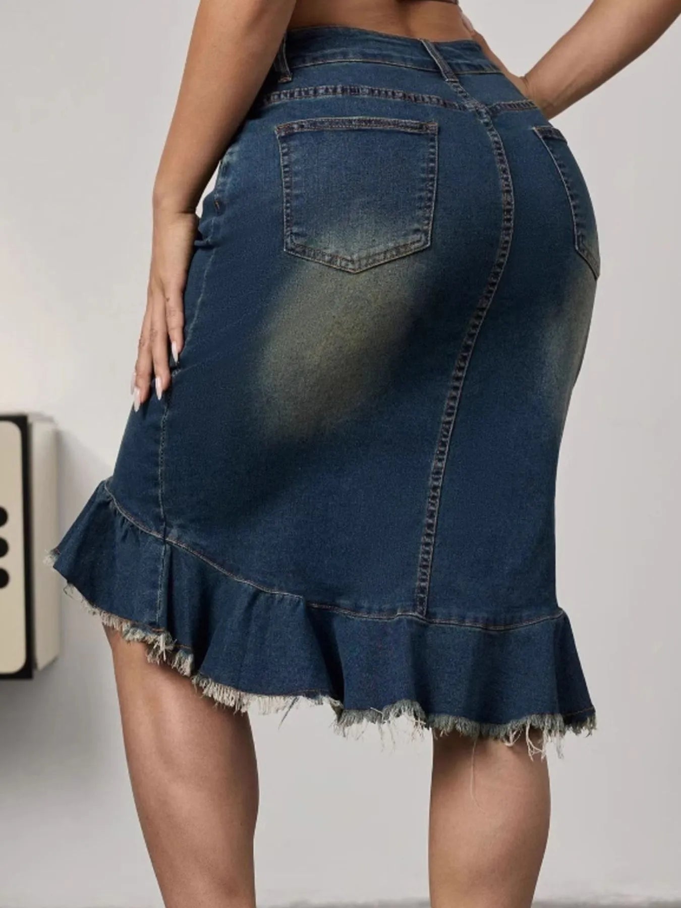 Raw Hem Mermaid Denim Skirt b5c67593-90f1-4d05-8c79-228c509e9b98-Max-Origin