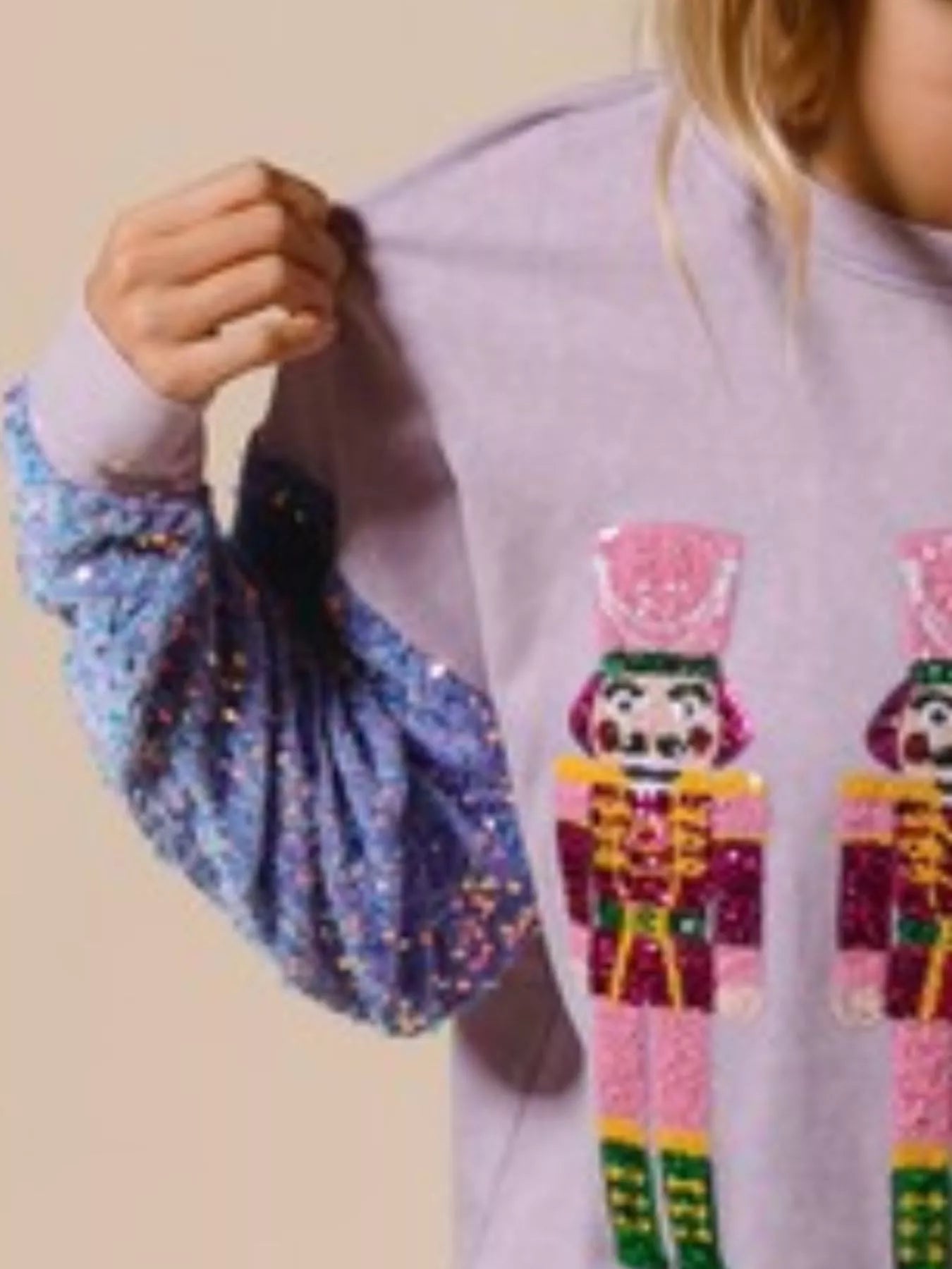 Christmas Theme Sequin Long Sleeve Sweatshirt b6575d70-d663-4c77-9497-d04f11228c99-Max-Origin