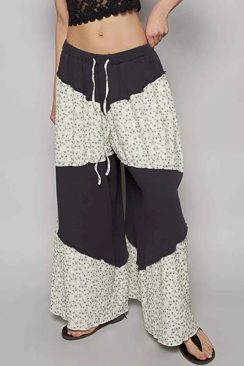 POL Contrast Floral Drawstring Wide Leg Pants CHARCOAL b66b9710-489e-4a05-85ef-c09720e9117b-Max-Origin