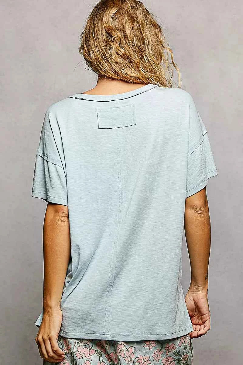 POL Round Neck Short Sleeve T-Shirt with High Low Hem b69c1fa3-c420-41ad-83f8-c70d0f6e3c98-Max-Origin