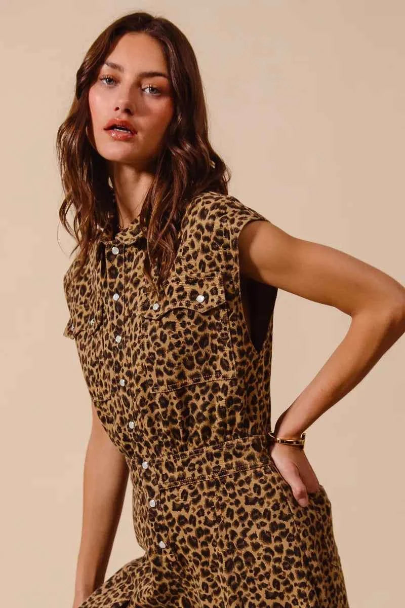 SO ME Wide Leg Leopard Twill Overalls Jumpsuit with Tuck b722c4ef53d643229f7e8351287dac62-Max-Origin