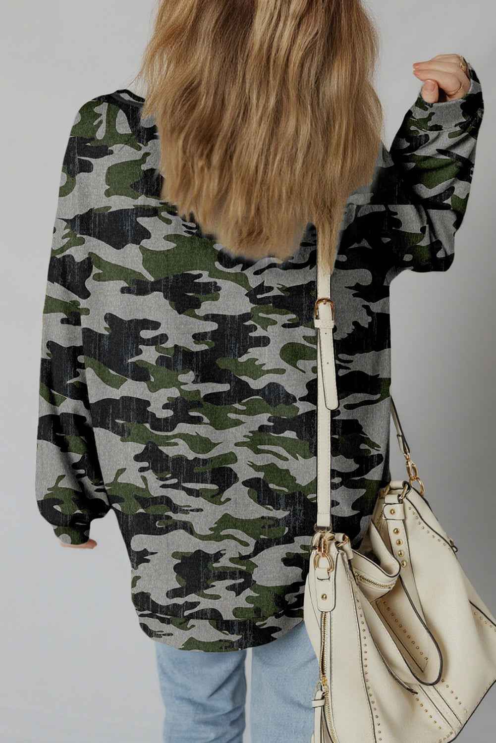 Brown Retro Camouflage Print Exposed Seam Patchwork Drop Shoulder Sweatshirt b73b41363d4f10bd