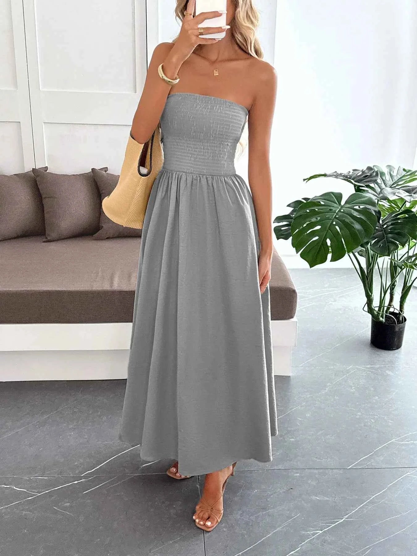 Smocked Tube Maxi Dress b761aefb-0934-401b-81d2-858ebb95b54a-Max-Origin