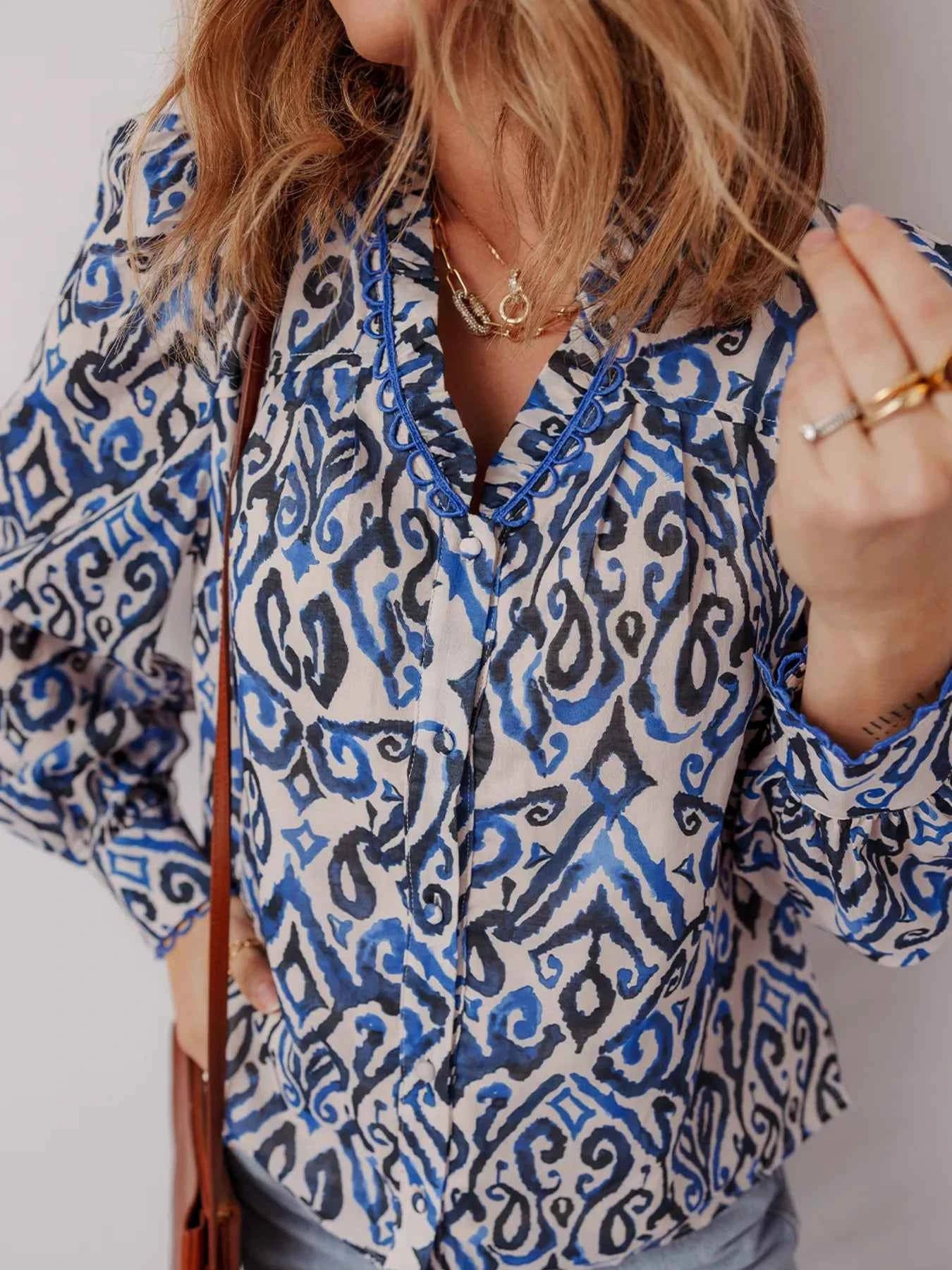 Paisley Print Long Sleeve Blouse b7ee2303cac74002b36d2d0354dc3c26-Max-Origin