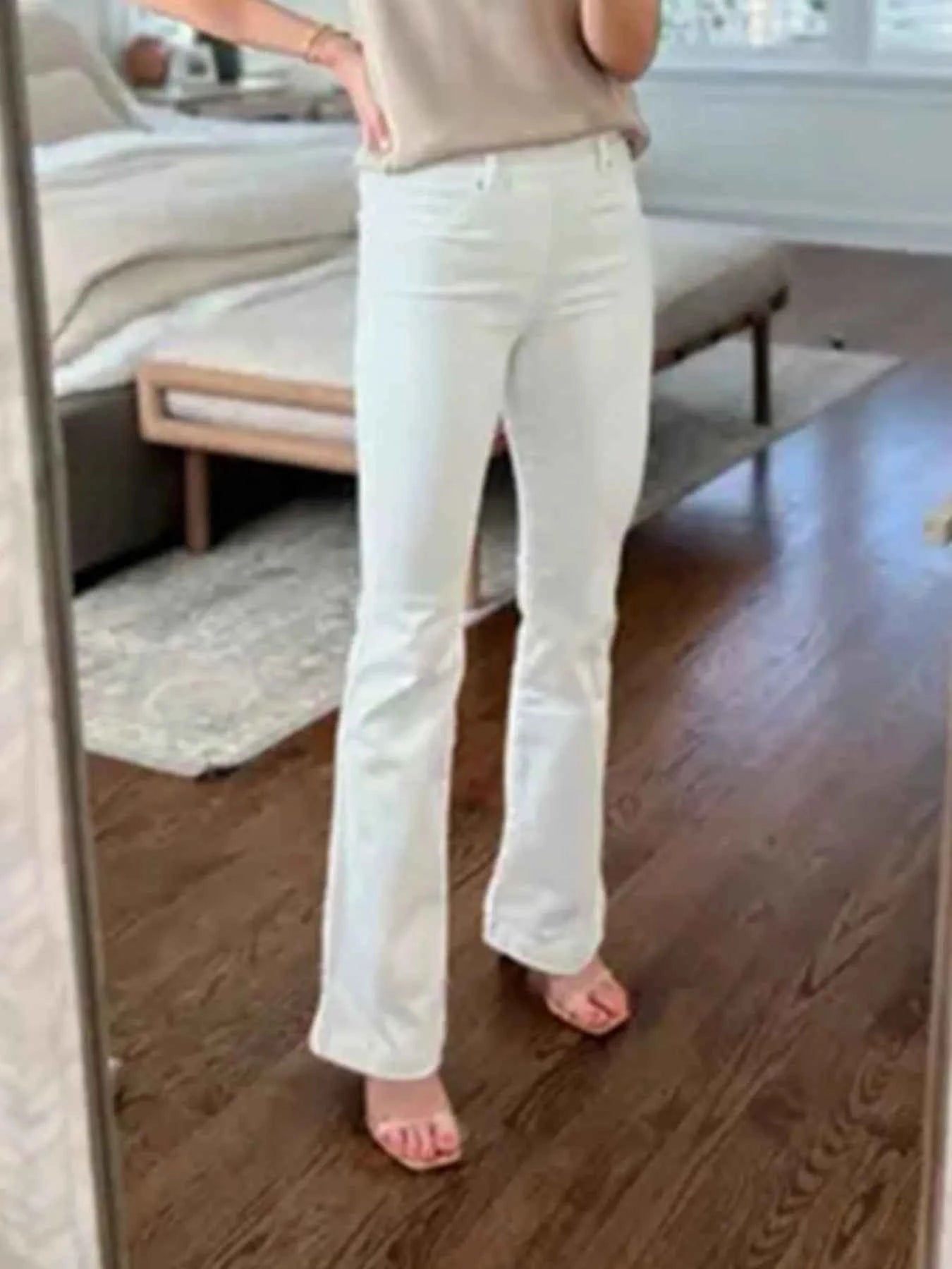 Full Size High-Waisted Flare Jeans Plus Size White b820e660-cf06-4f12-8c63-5e423636a839-Max-Origin