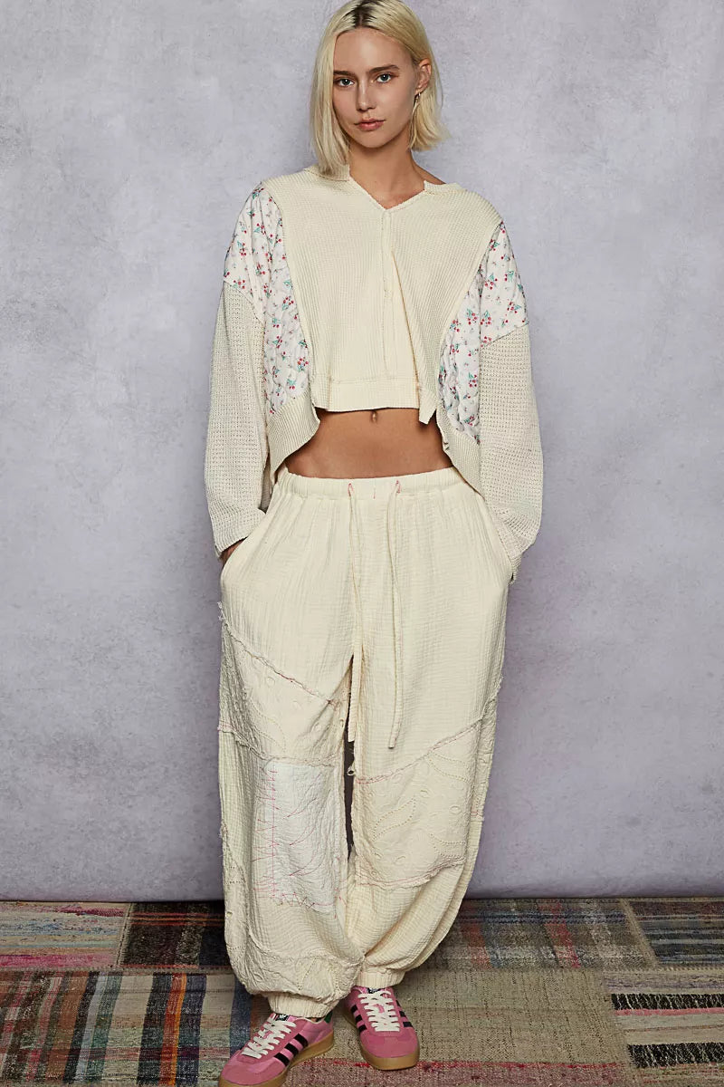 POL Mix Thermal Floral Pattern Quilted Knit Cropped Top with Raw Edge Detail b82fd514-29a2-43c6-bdbf-b5054af8269b-Max-Origin