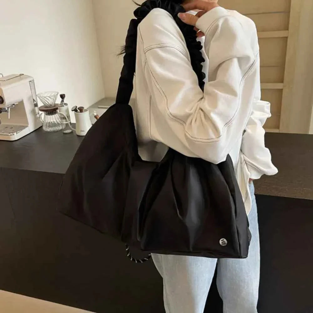 Ruched Large Tote Bag b8a2b633-f9fc-4bba-82d5-844468e770e3-Max