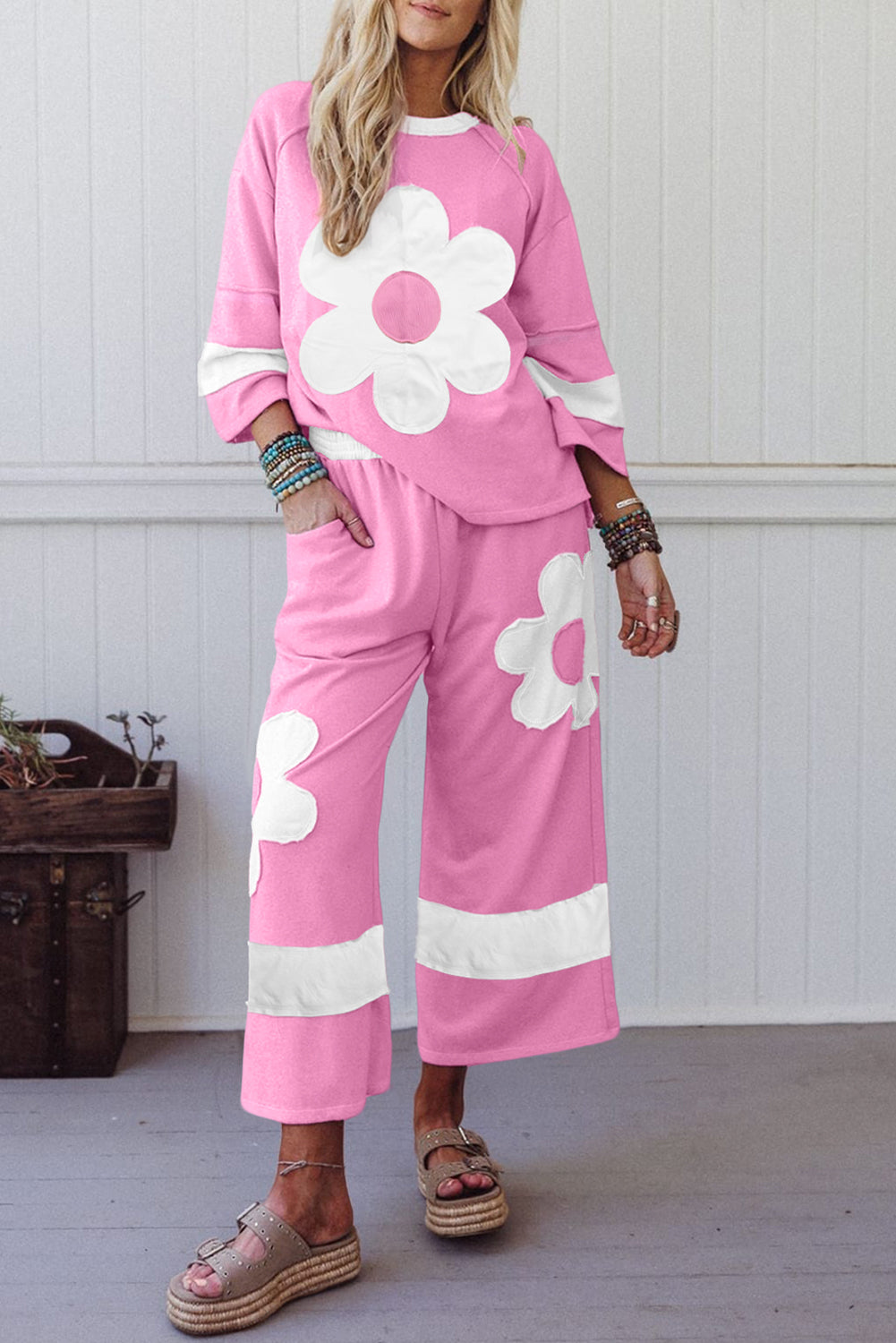 Orchid Bouquet Flower Patched Raw Seam Colorblock Loose Pants Set b8c27c37bae619e9