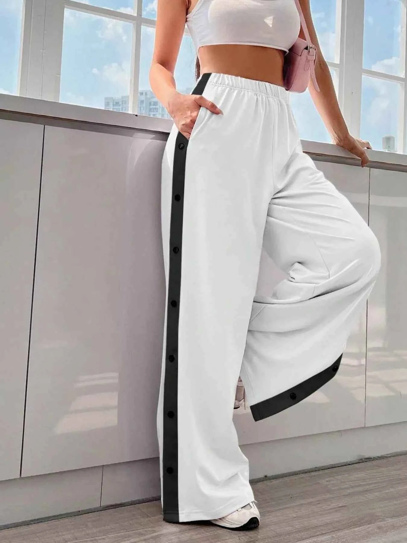 Two-Tone Side Snap Wide Leg Pants b8fb427321214f5cb83dad27ad77b4f1-Max-Origin