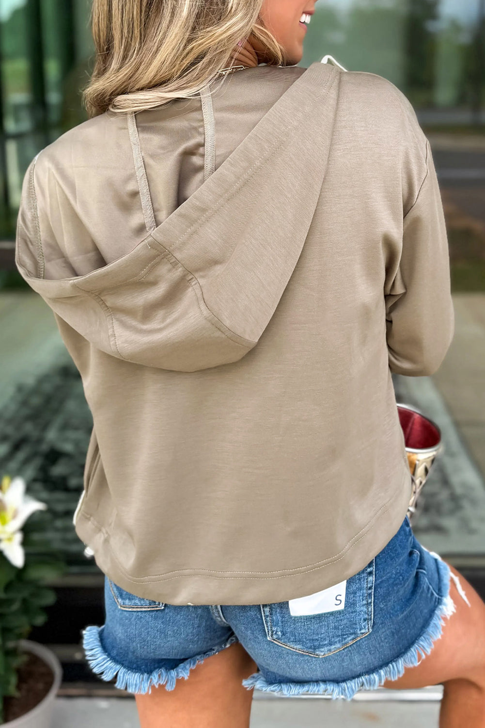 Goat Bow Embroidered Zip Up Hoodie b92028fac24ba6e8