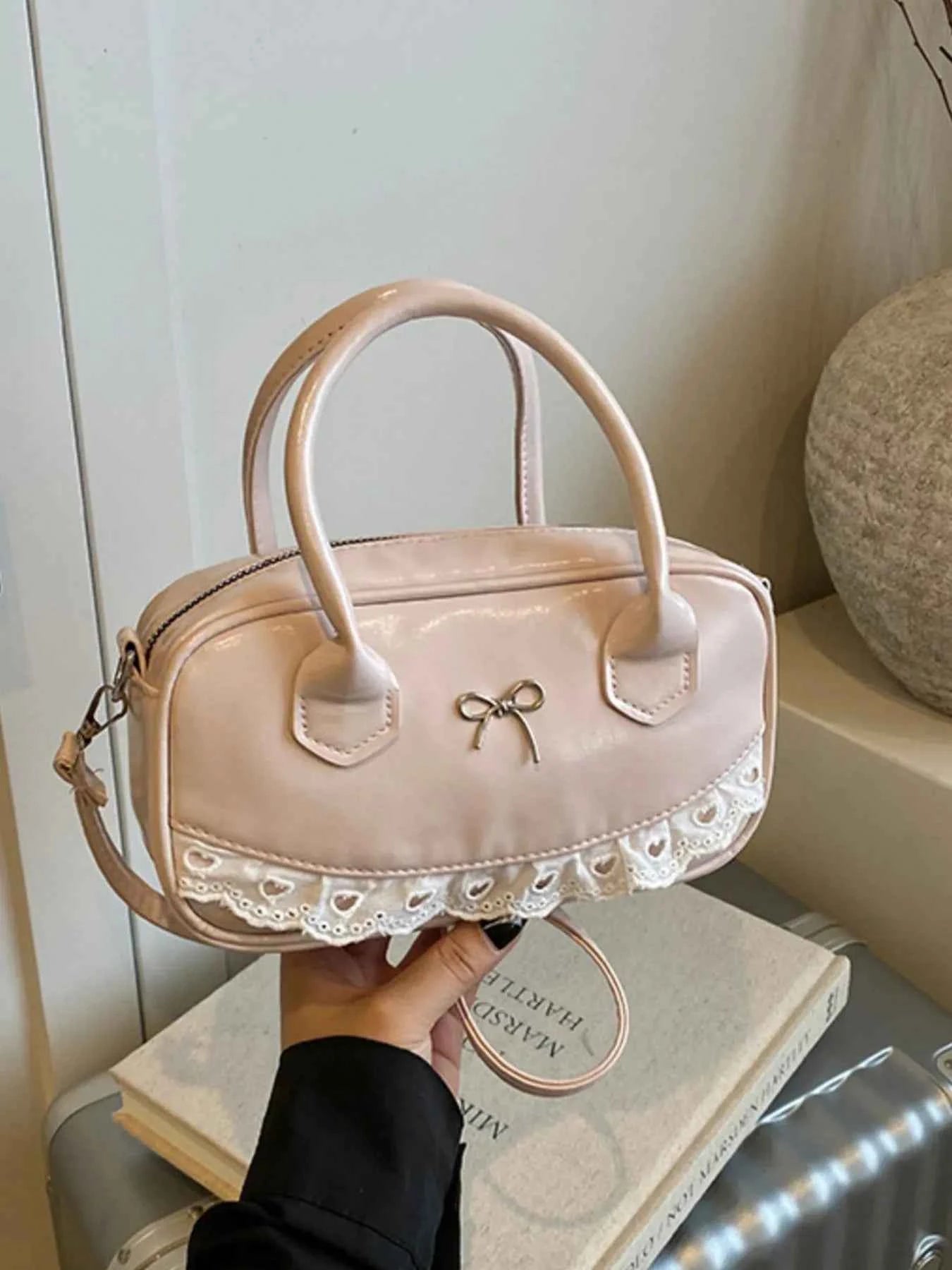 Lace Detail Bow Crossbody Bag Pink One Size b9465838-8b9b-4ff1-b542-3871877b7744-Max-Origin