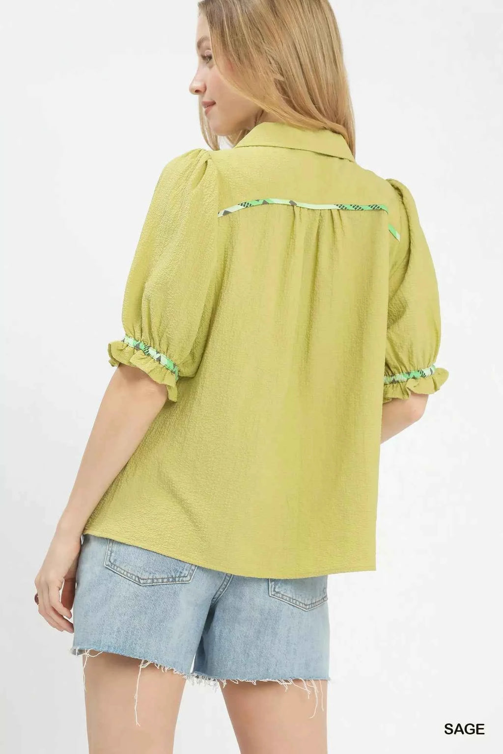 Umgee Scalloped Trim Blouse with Puff Sleeves b94f3d8b-3061-47f7-a892-d68348e4cc9f-Max-Origin