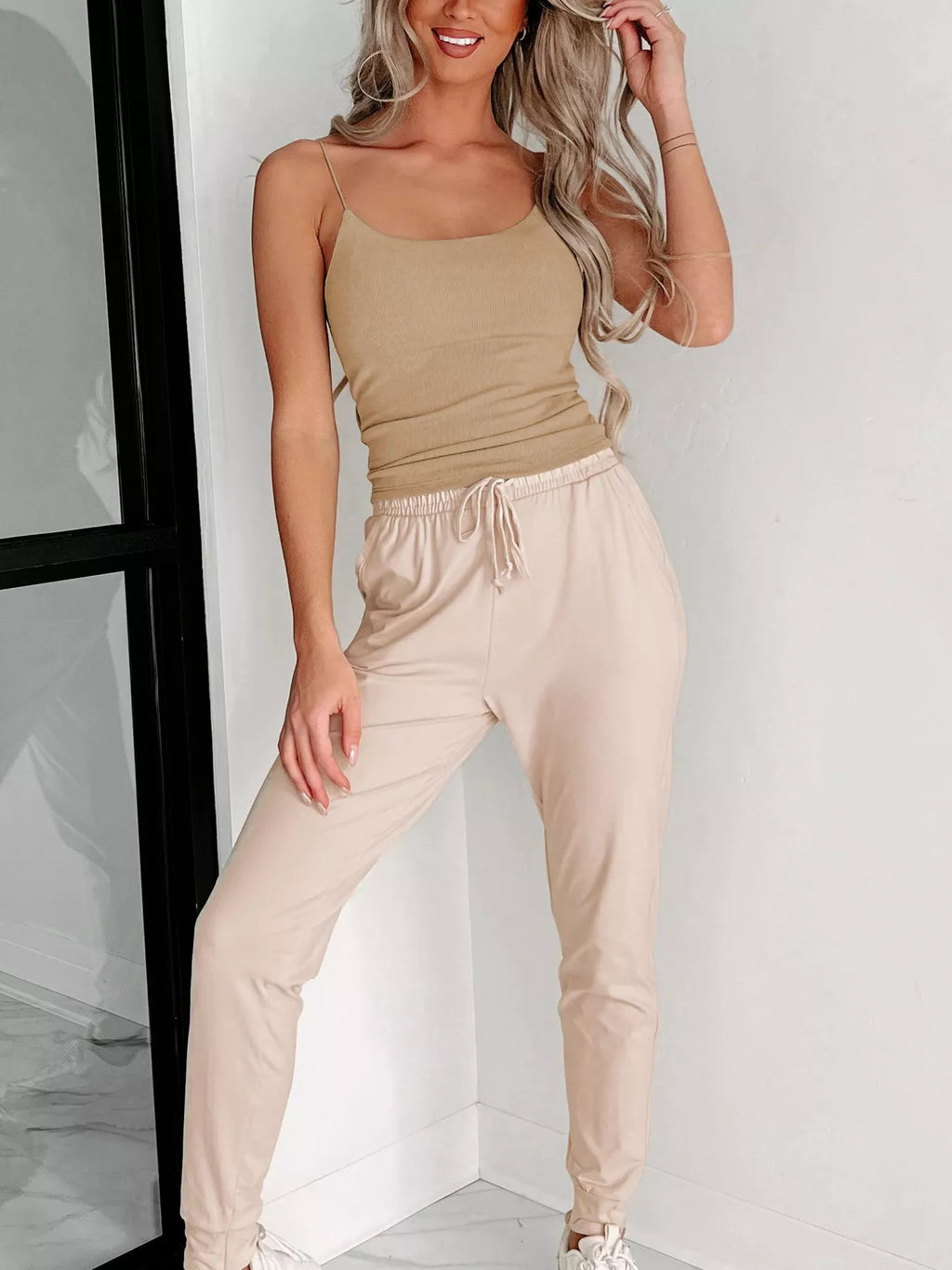 Scoop Neck Cami b9fbcfe2fa854c8f987efcf5d5c7232c-Max-Origin