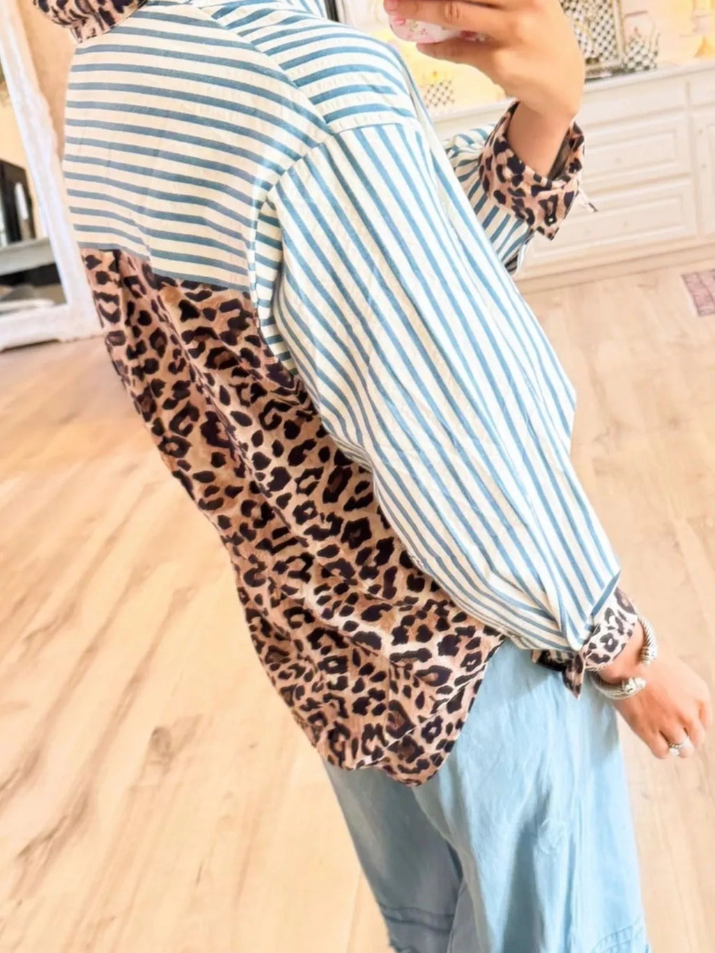 Leopard Striped Button Up Shirt ba118907-1478-4f47-92a8-0555c5298446-Max-Origin