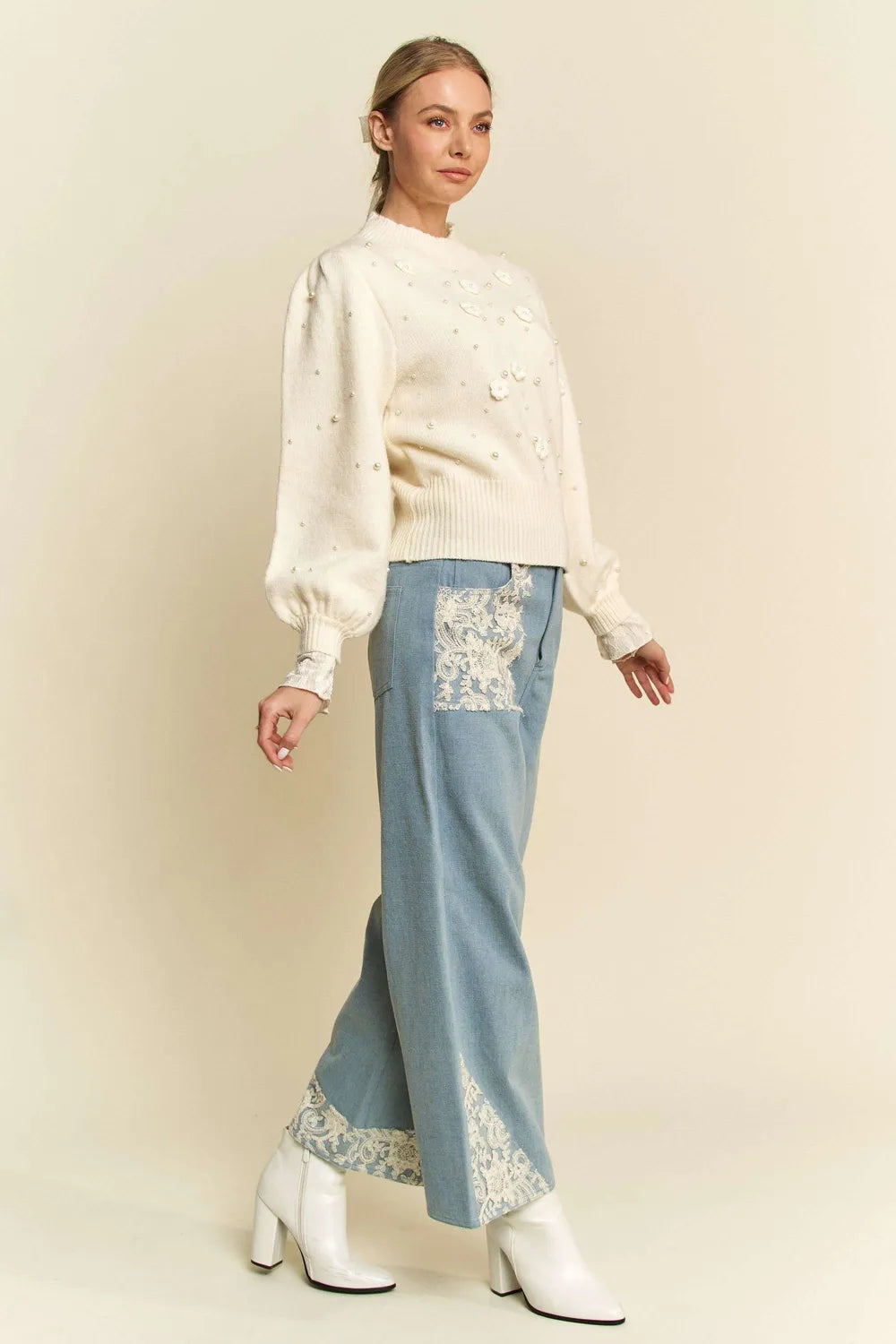 Davi & Dani Lace Applique Wide Leg Jeans ba55b170-2b25-48df-a1c2-7a3101a733c8-Max