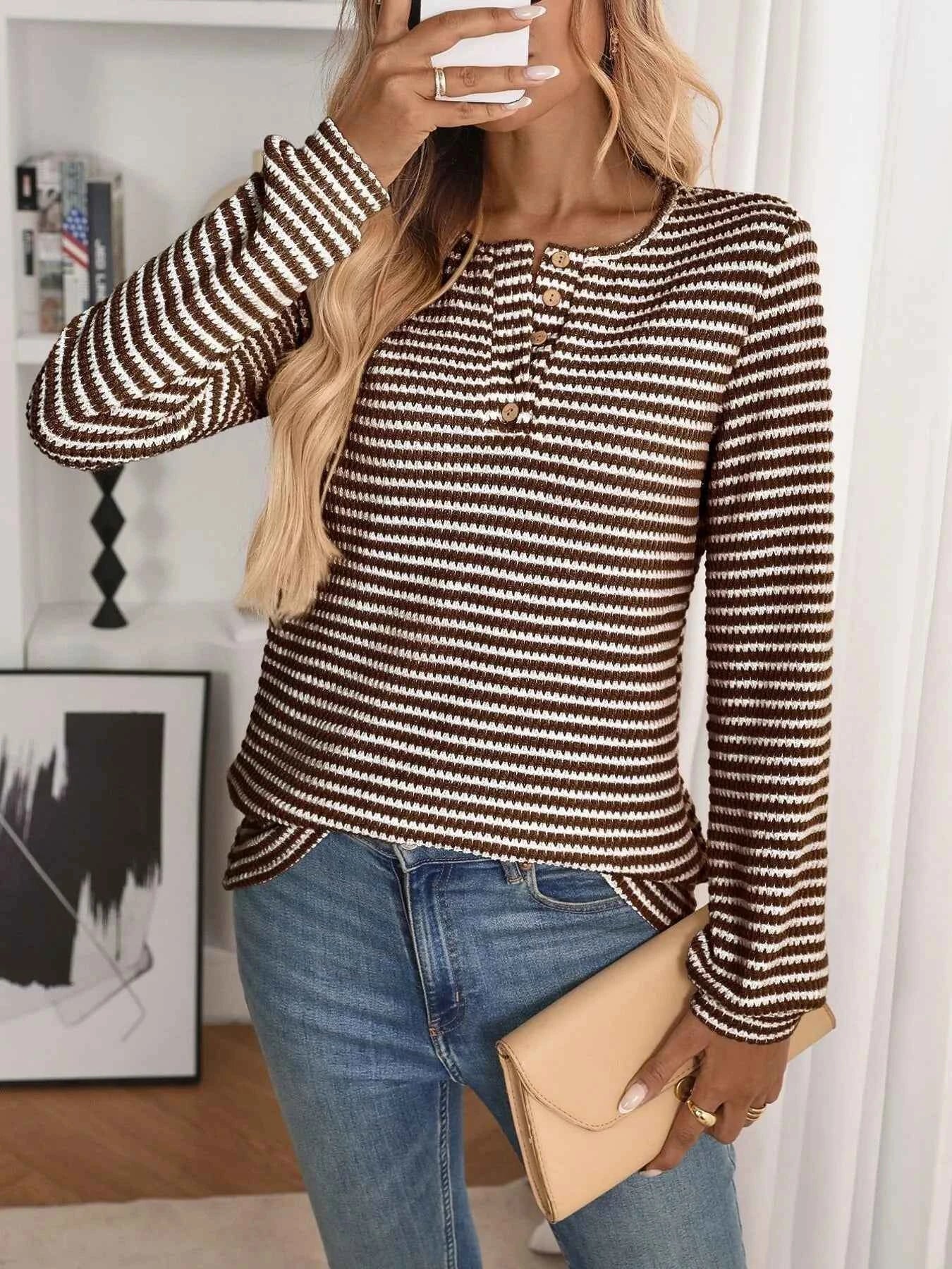 Striped Button Detail Long Sleeve Top ba6d59283a614ac491dca48b47044e1f-Max-Origin
