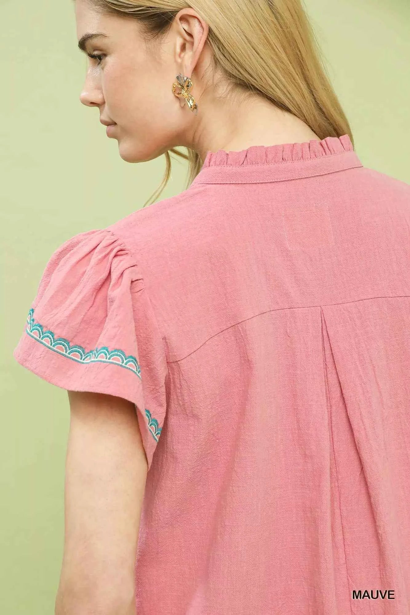 Umgee Embroidered Flutter Sleeve Blouse bae23667-23db-4910-b26b-128c6f9bf76d-Max-Origin