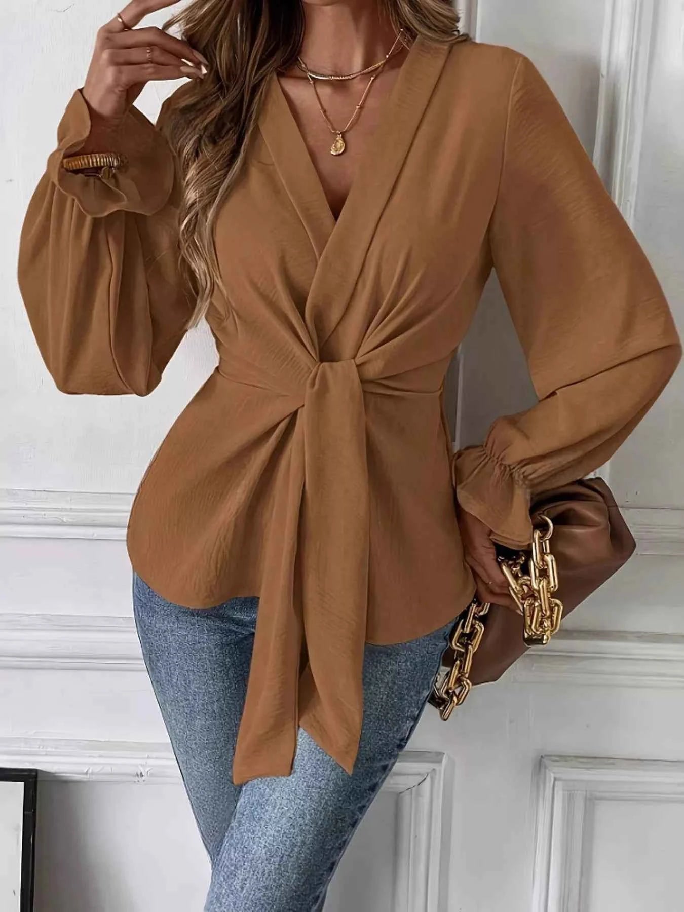 Knot Front Flounce Sleeve Blouse baeaa1f115274e999ab078f9f59a9935-Max-Origin