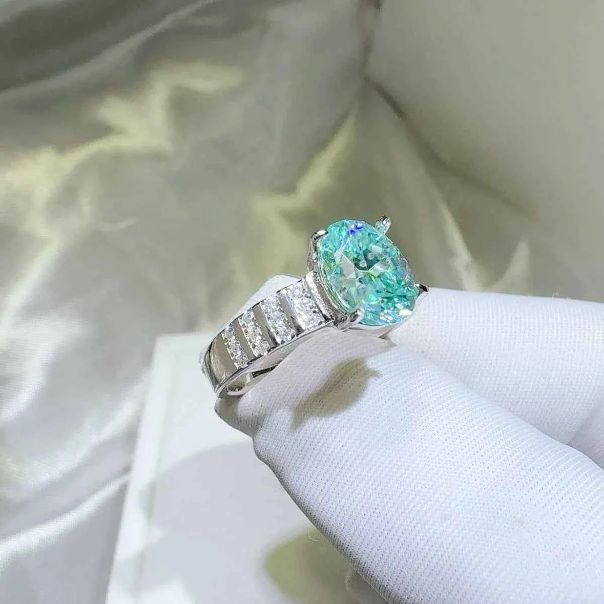 2 Carat Moissanite 925 Sterling Silver Ring baeb8732-ca60-4f70-b9ee-a6559455a25b-Max-Origin