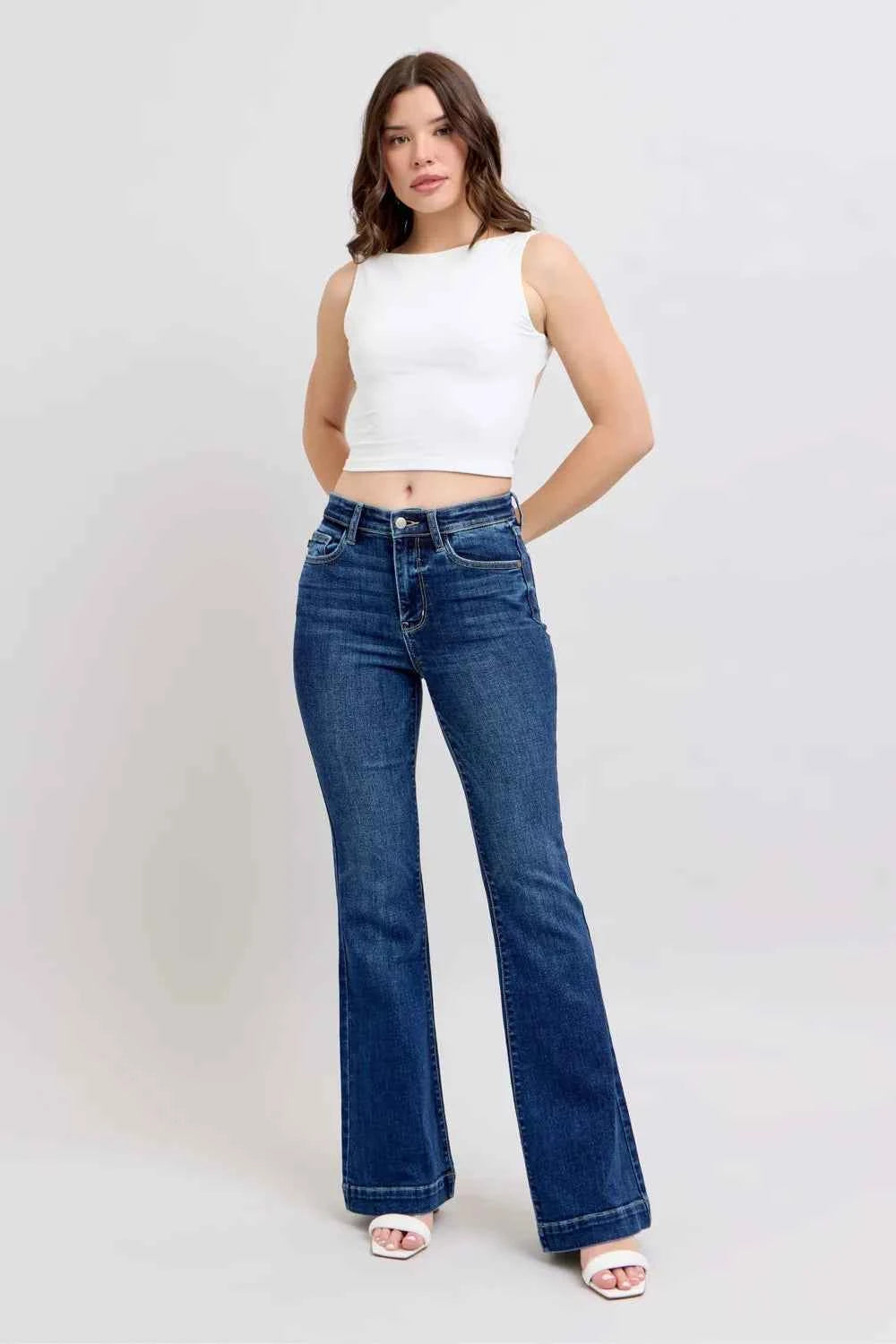 Judy Blue Full Size High Rise Flare Jeans with Pockets Plus Size bb0a993d-f215-4dfa-85e2-e75eec27bee2-Max