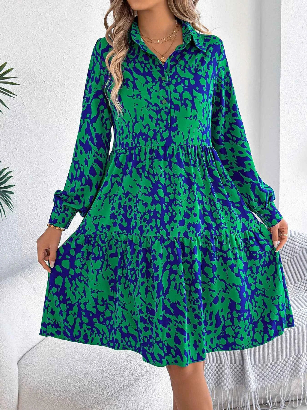 Printed Collared Neck Long Sleeve Dress bb32684406fe4b4dbeba90948027ba51-Max-Origin
