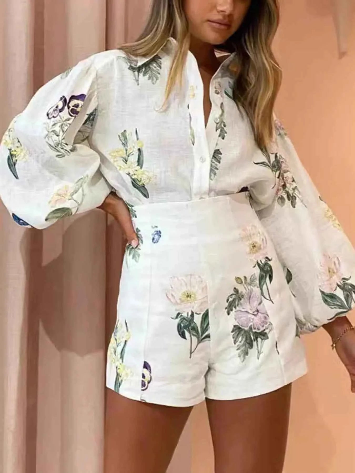 Printed Balloon Sleeve Top and Shorts Set Beige bb57c988-1c03-4c86-bfc0-2ab06904be29-Max-Origin