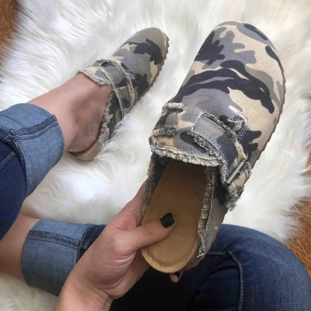 Round Toe Flats Loafers bc2c41e7-a4be-4f4d-90e2-3fe7d4127f1b-Max-Origin