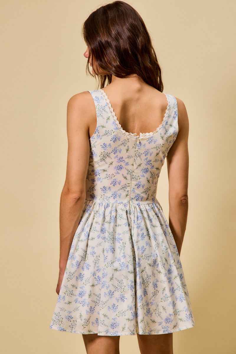 SO ME Froal Print Fit and Flare Dress bc2d97f43da644b9856a8a9b8ba04381-Max