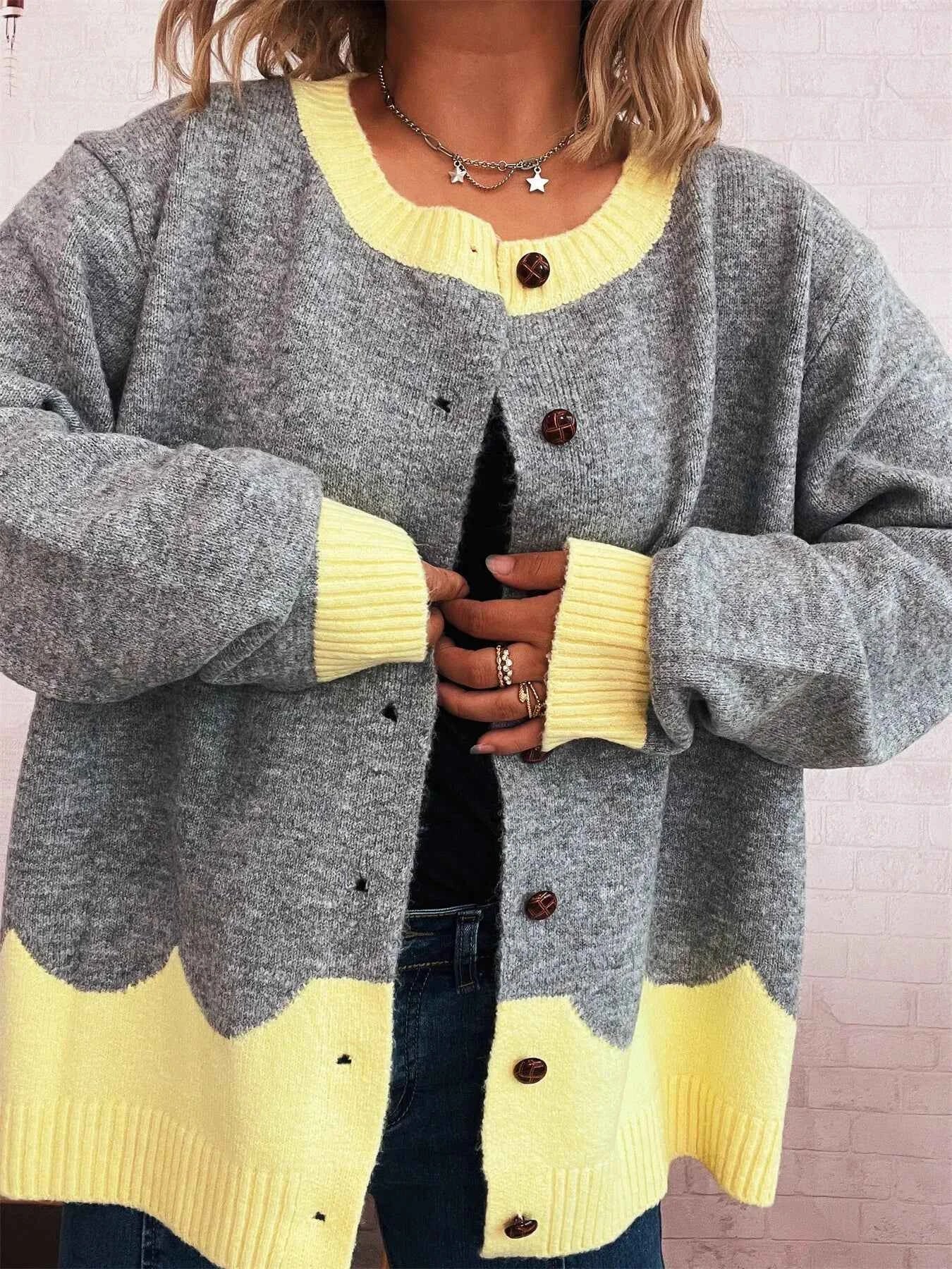 Button-Front Contrast Trim Cardigan bce6cfdf93a64afca3bd979a3e812679-Max-Origin