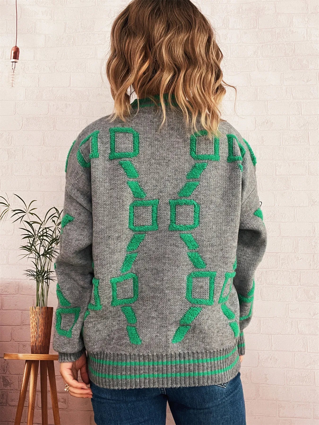 Contrast Round Neck Long Sleeve Sweater bd4be09cb4d84a7ebdff621bca9f11de-Max-Origin